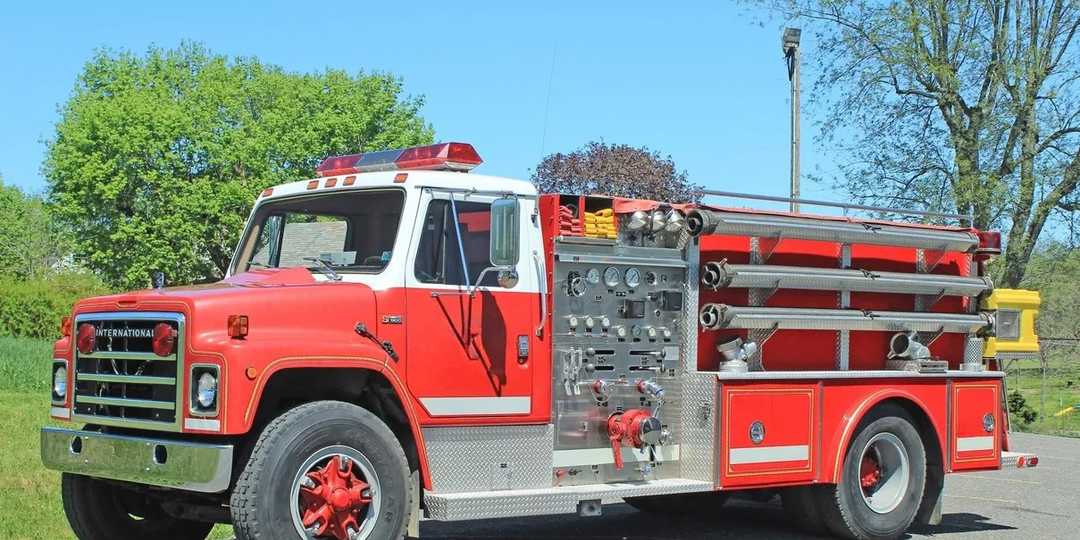 1983 4 Guys International Pumper
