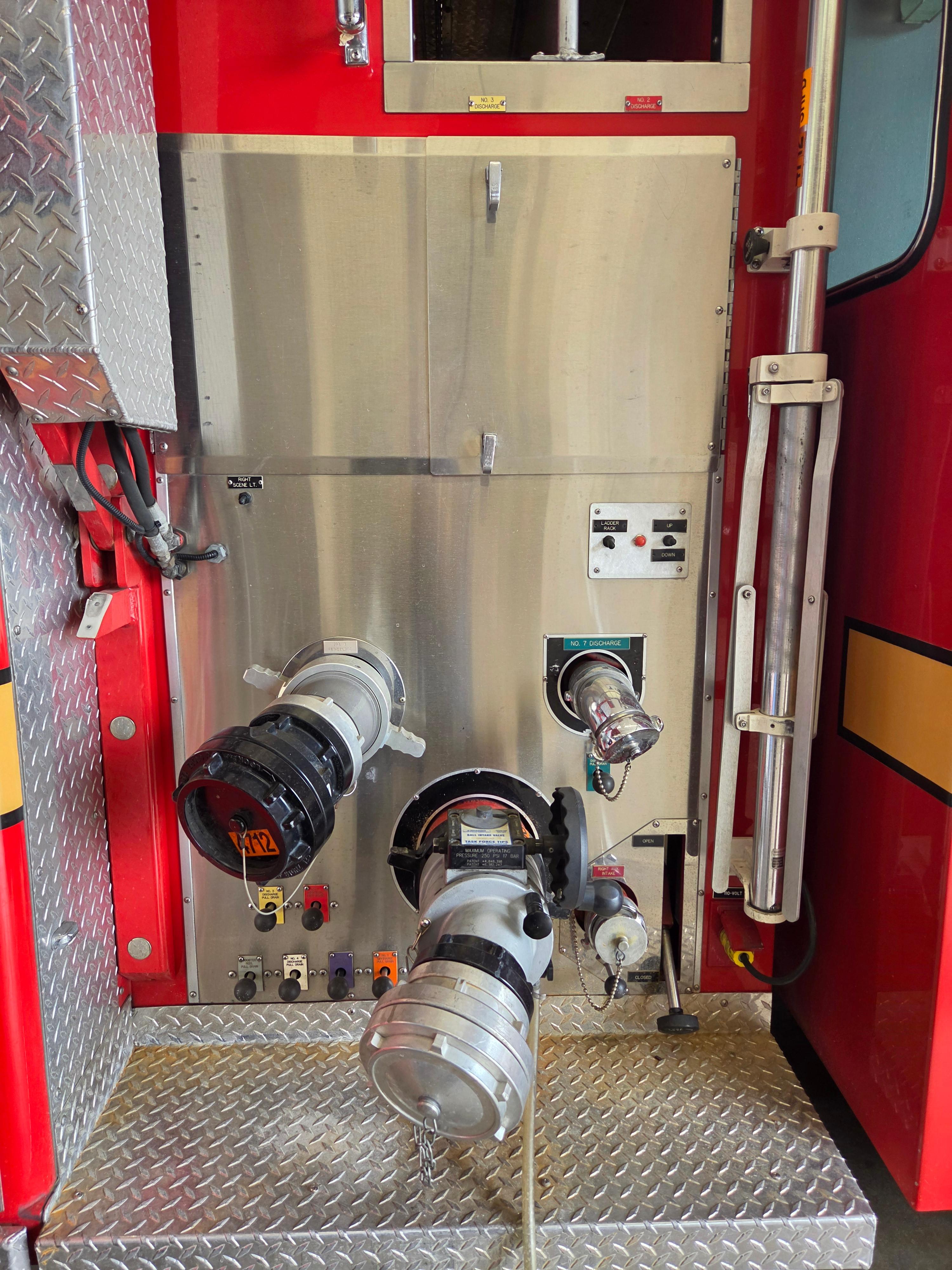 1993 3D Spartan Pumper - image 34