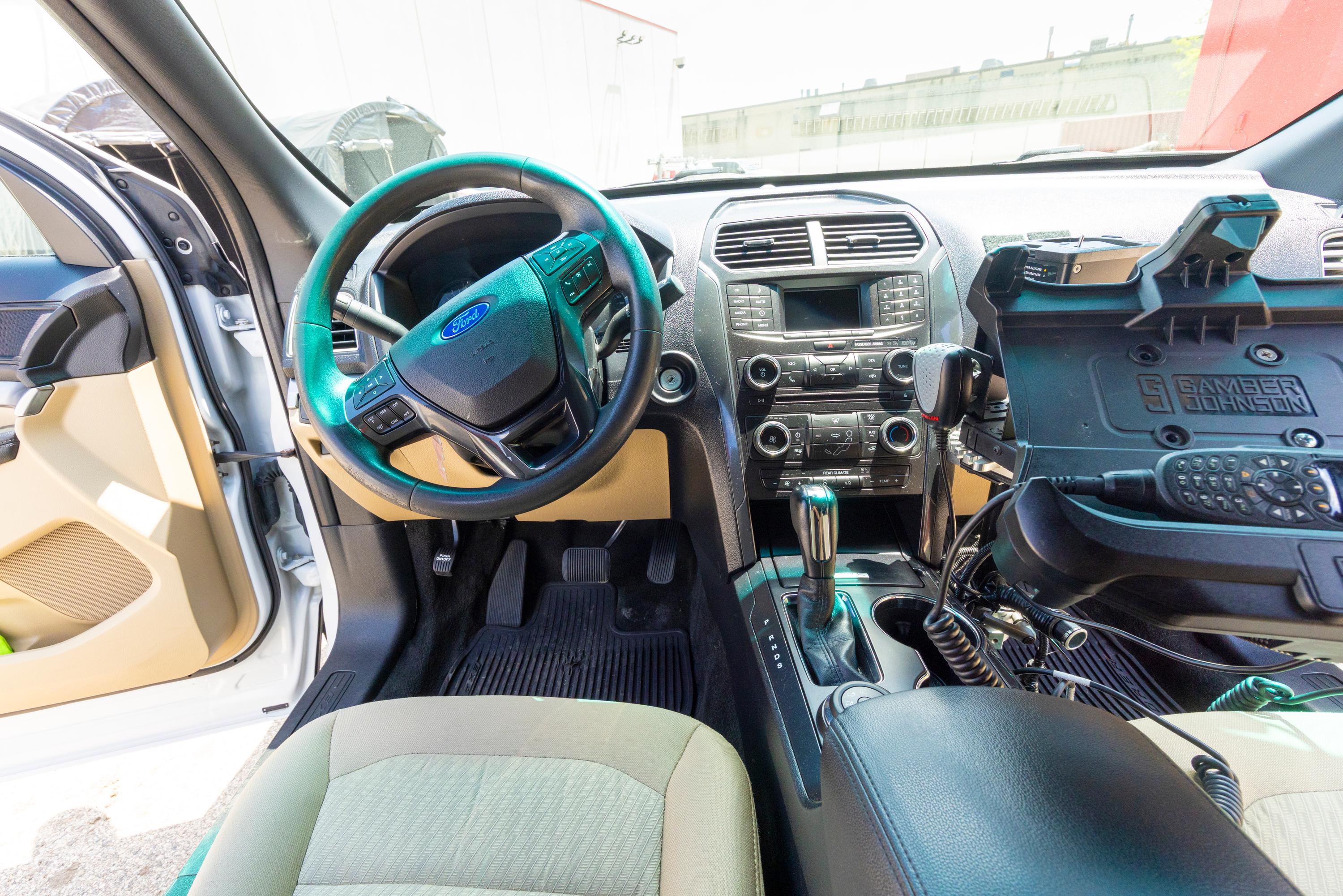 2016 Ford Police Interceptor Utility 4x4 Command Unit - image 37
