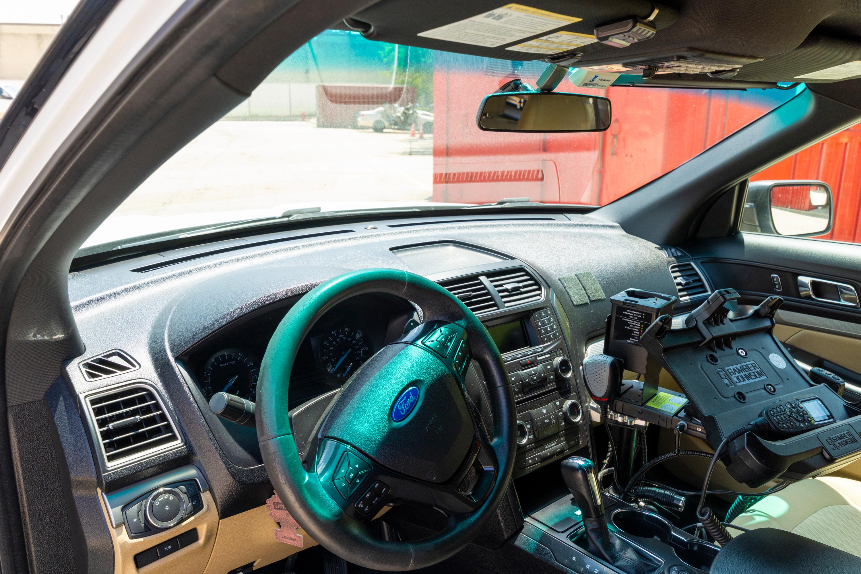 2016 Ford Police Interceptor Utility 4x4 Command Unit - image 18