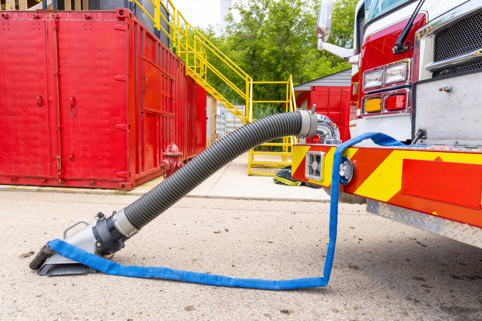 2012 E-One eMax Pumper - image 10
