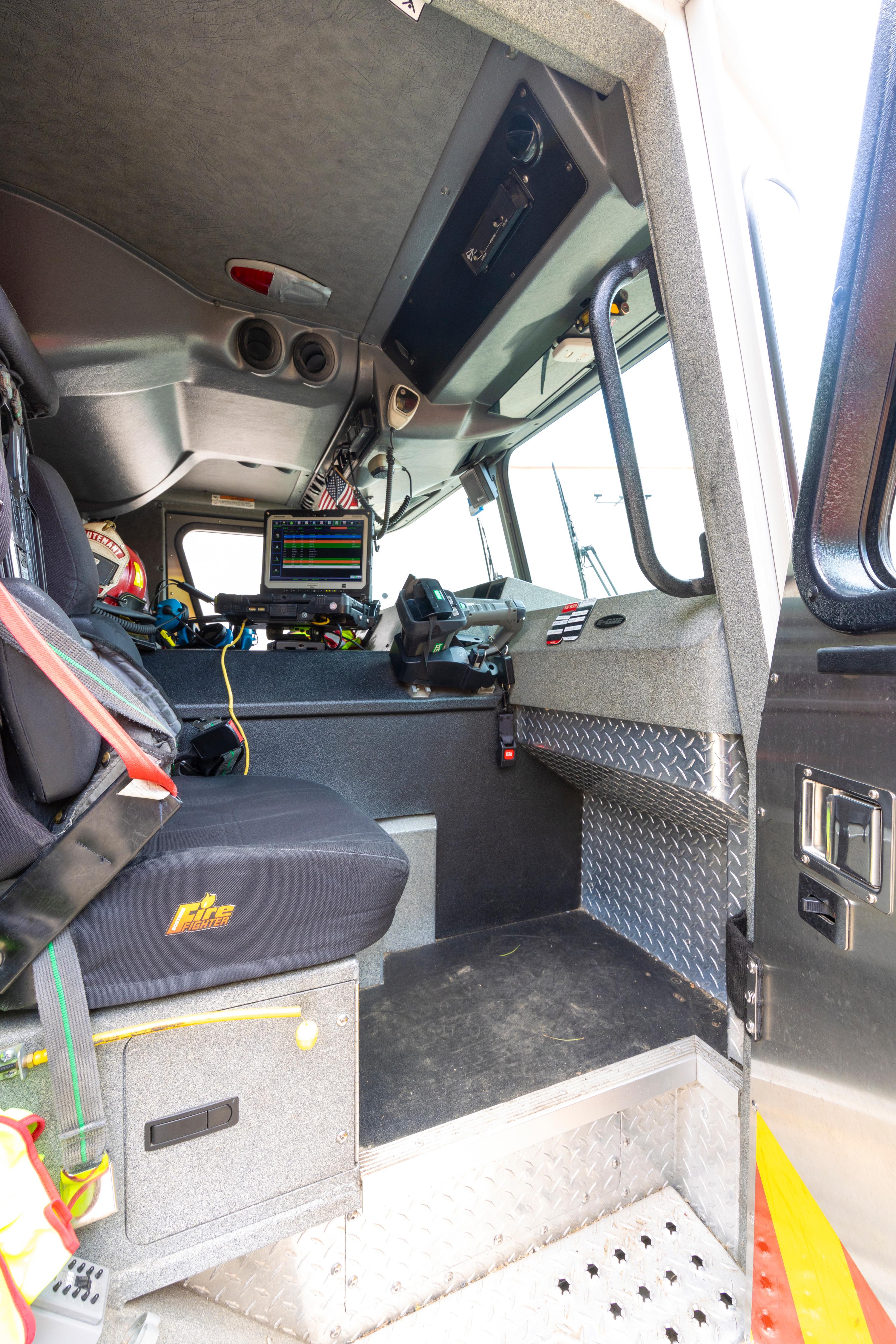 2012 E-One eMax Pumper - image 76