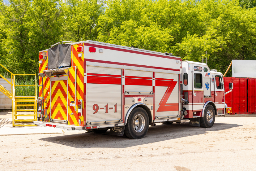 2012 E-One eMax Pumper — photo 2