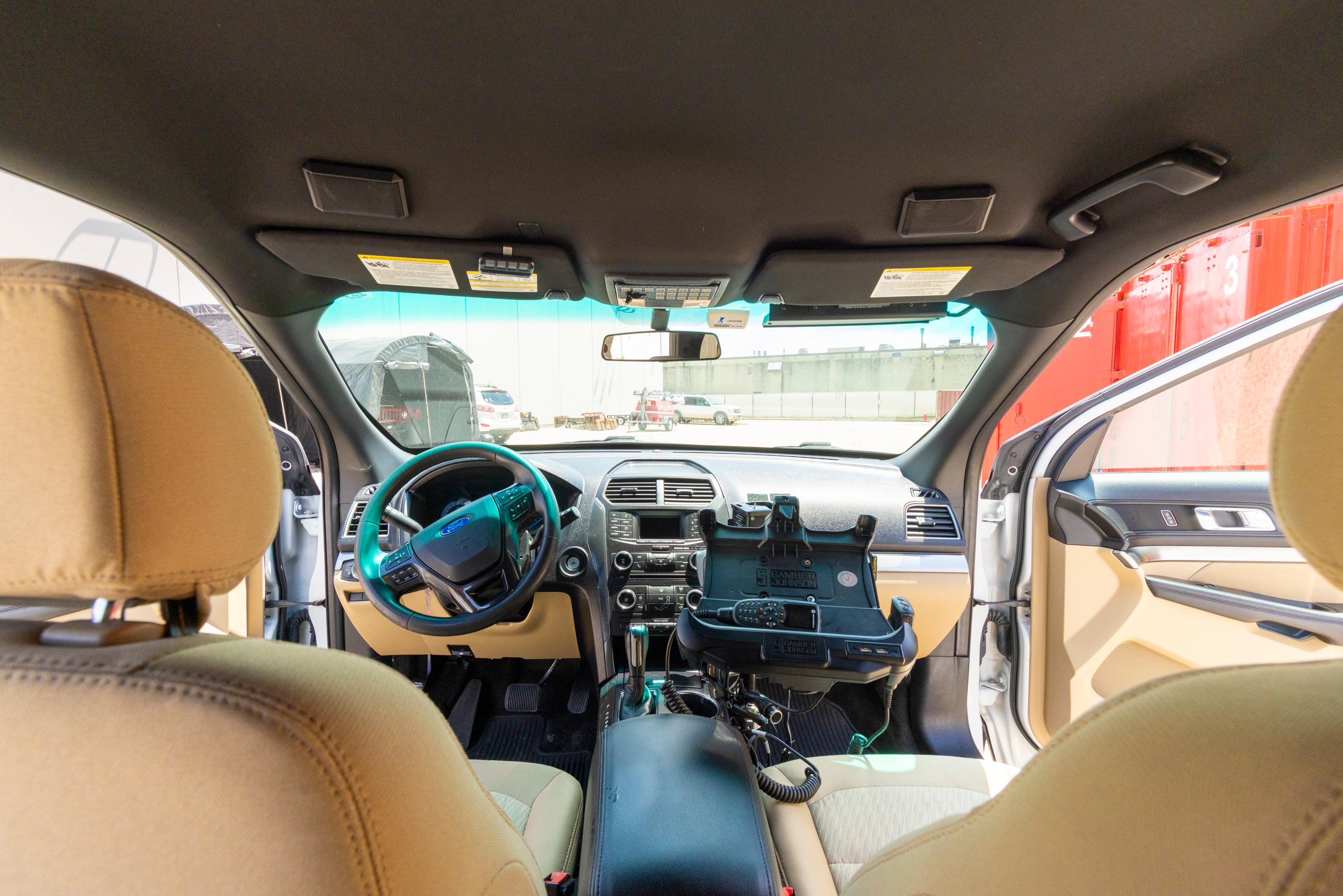 2016 Ford Police Interceptor Utility 4x4 Command Unit - image 40