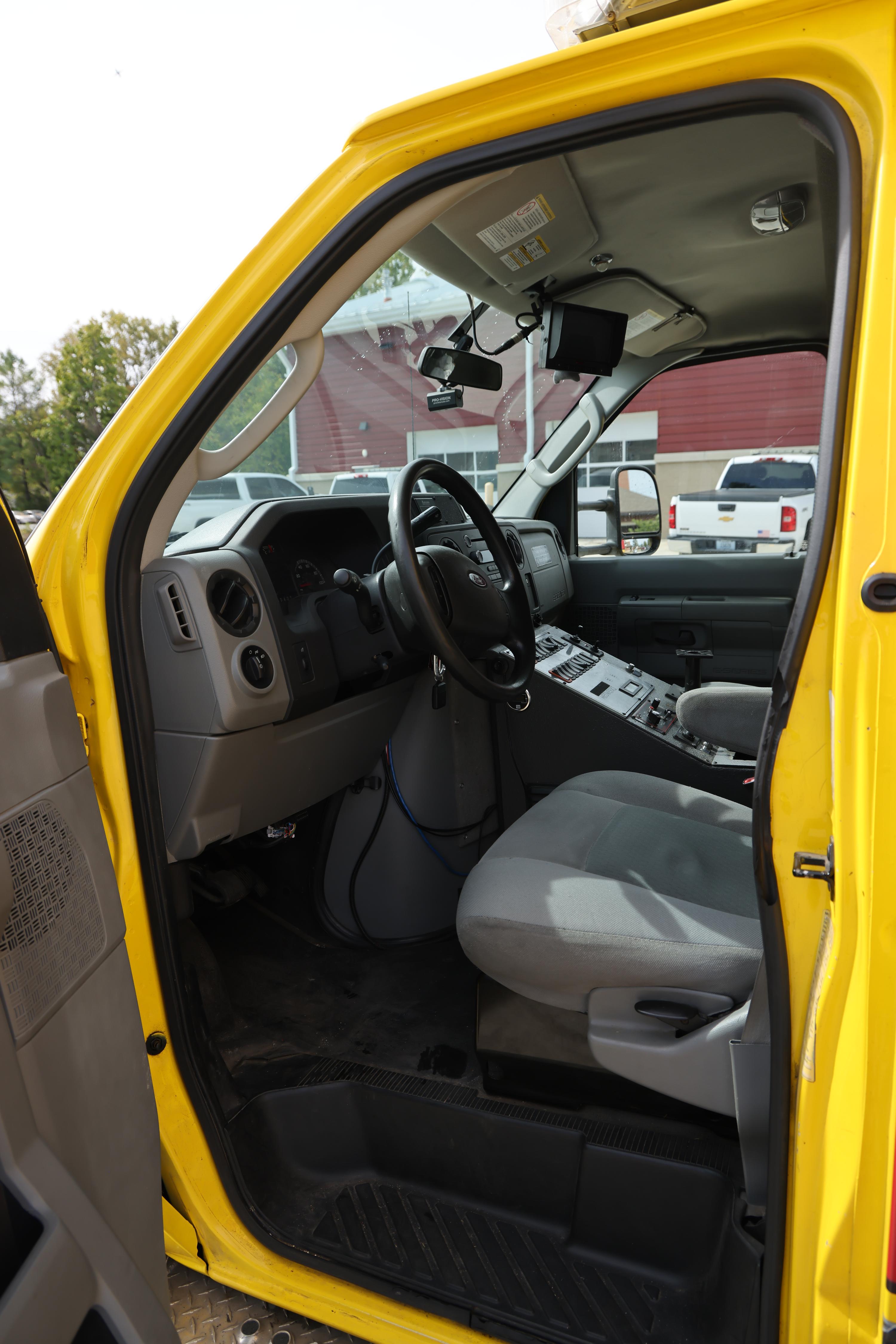 2018 Horton Ford Type III Ambulance - image 12