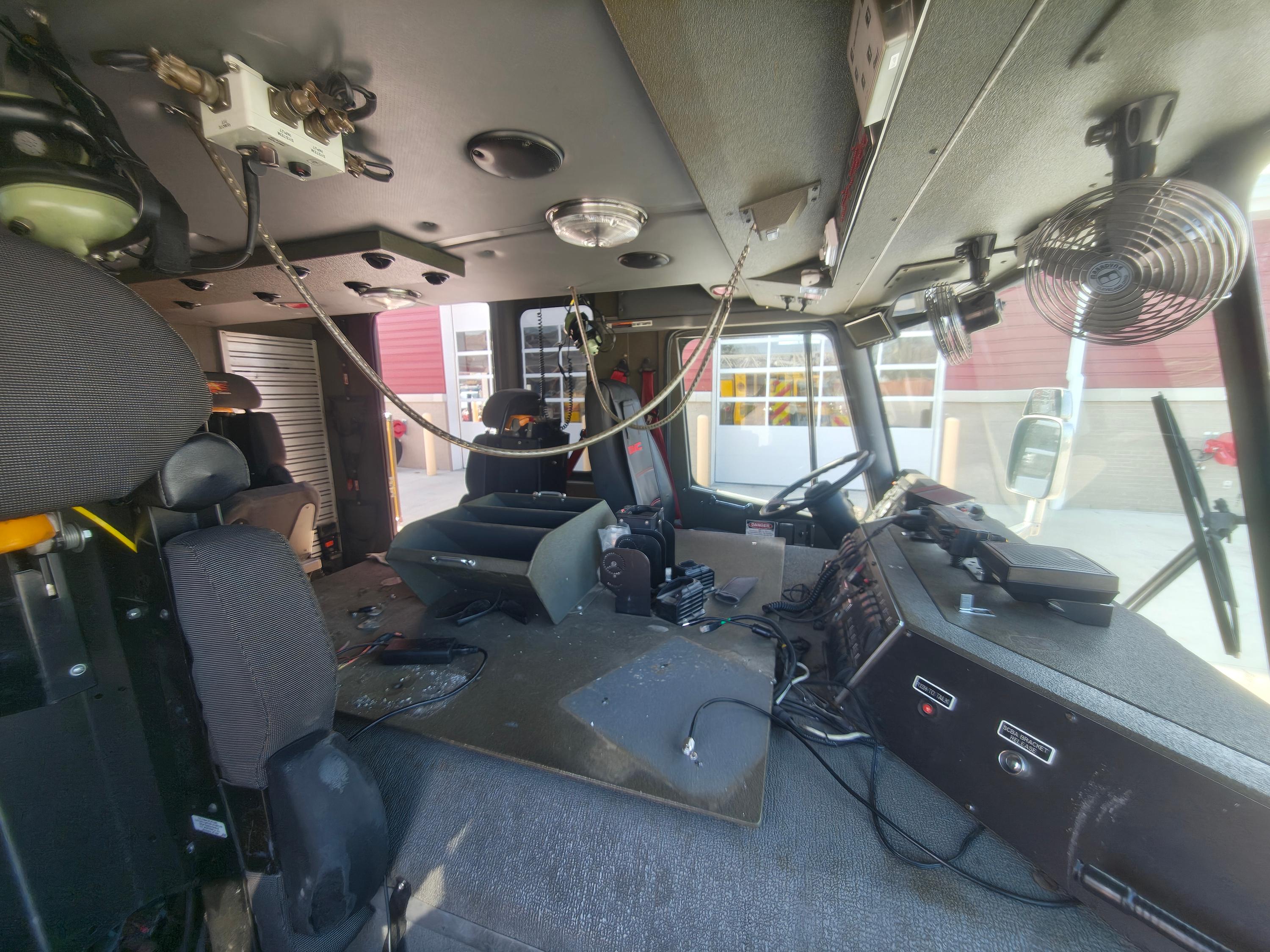 2013 Ferrara Igniter 107' Aerial - image 40