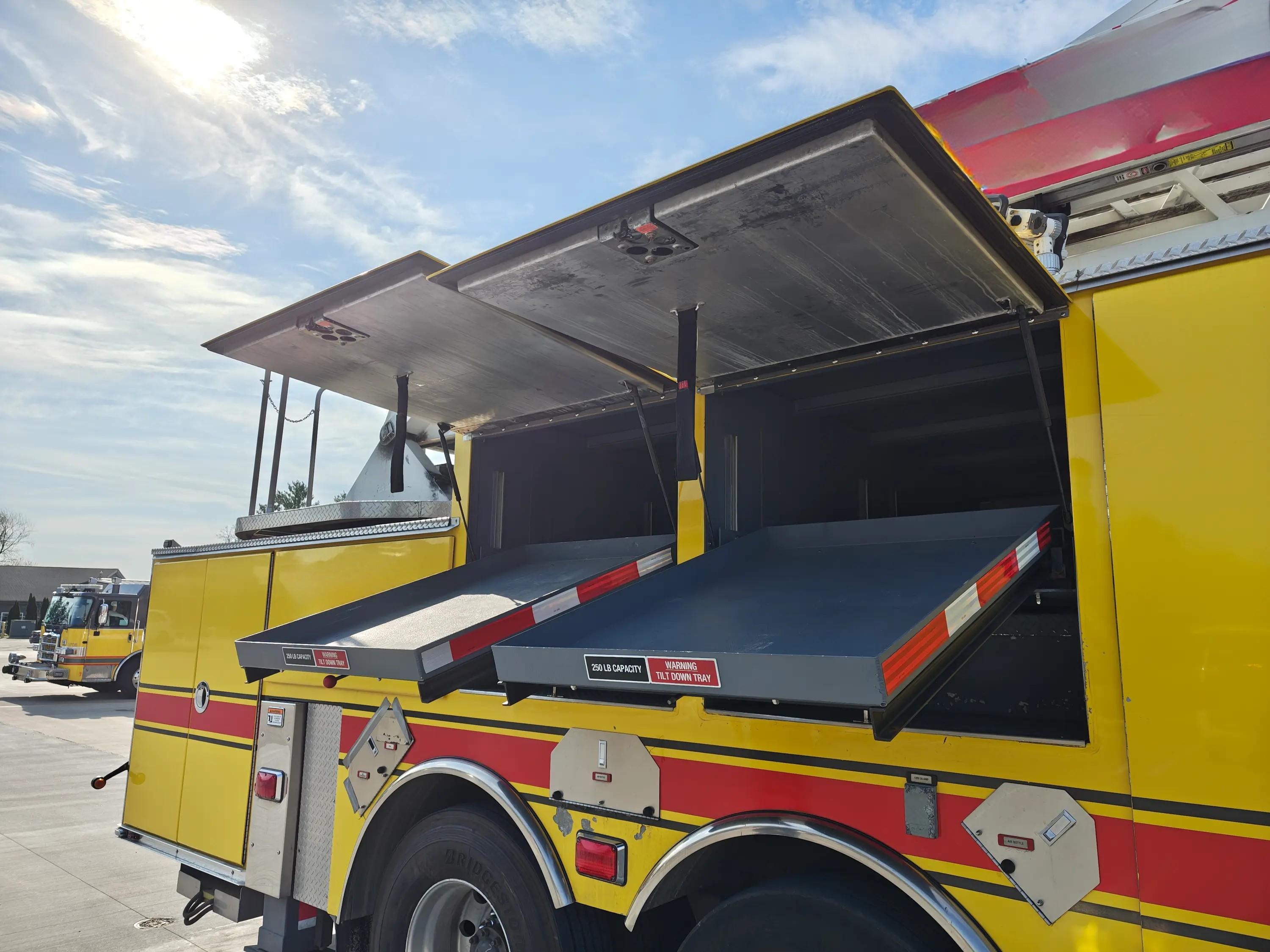 2013 Ferrara Igniter 107' Aerial - image 17