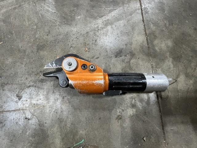 Holmatro Core Hydraulic Extrication Equipment - Spreader, Cutters, Pump and Hose - image 4