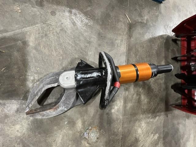 Holmatro Core Hydraulic Extrication Equipment - Spreader, Cutters, Pump and Hose - image 3