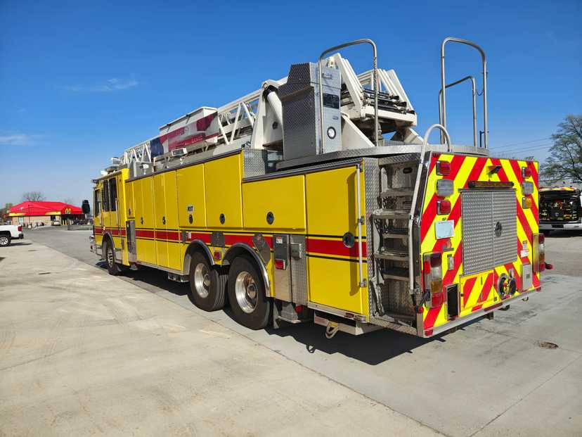 2013 Ferrara Igniter 107' Aerial — photo 8