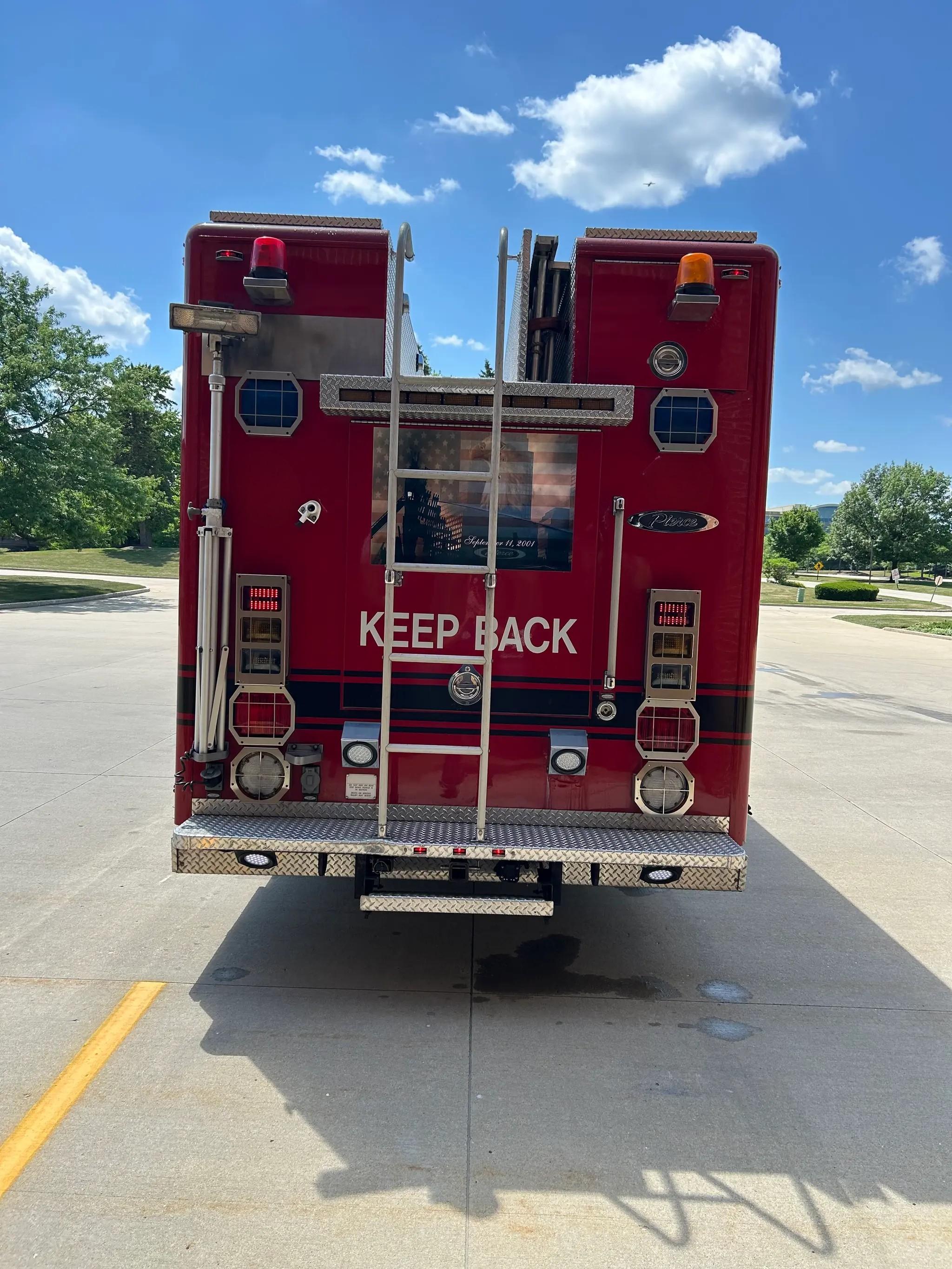 2002 Pierce Heavy Rescue - image 6