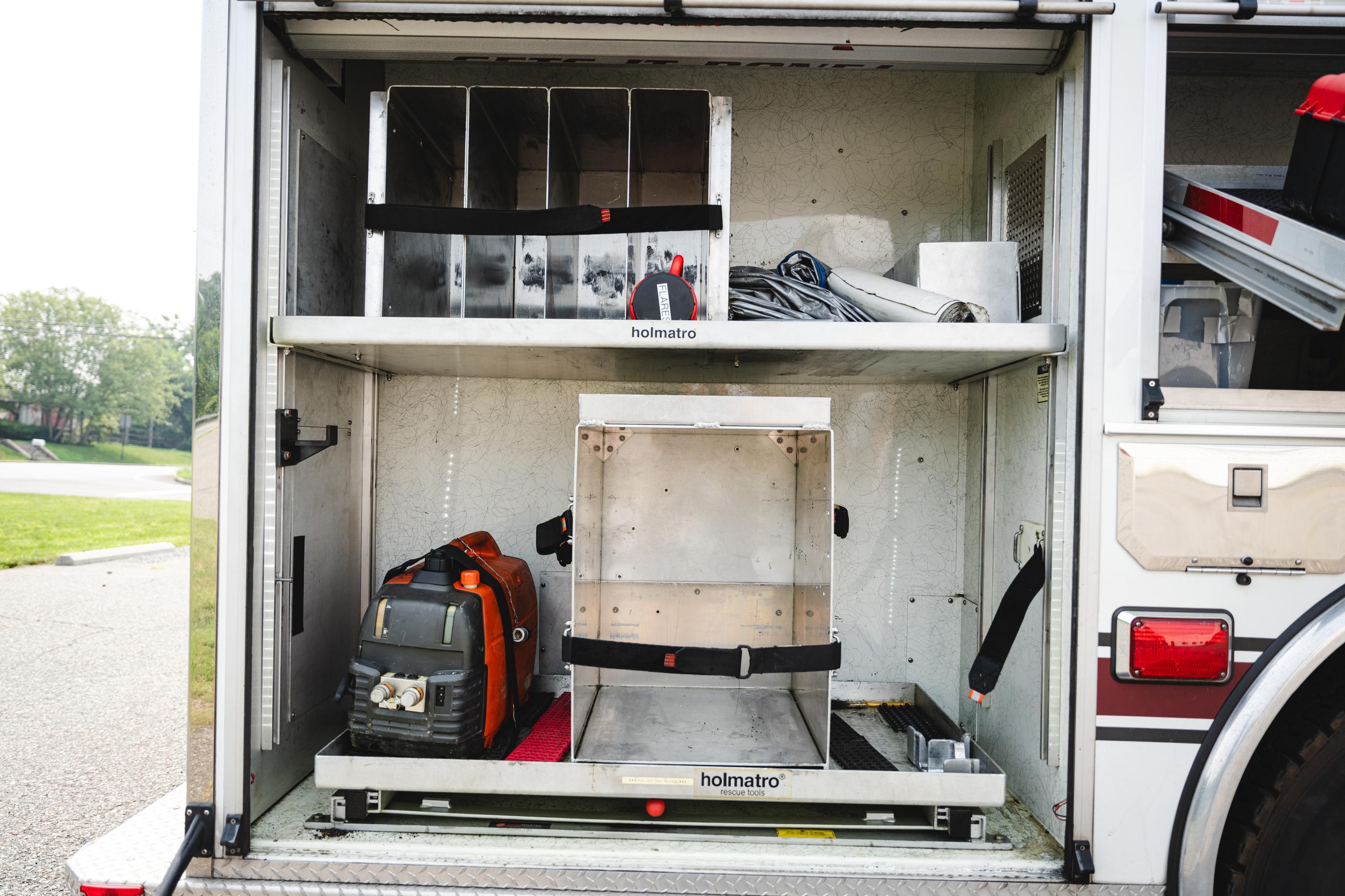 2000 KME Heavy Rescue - image 31