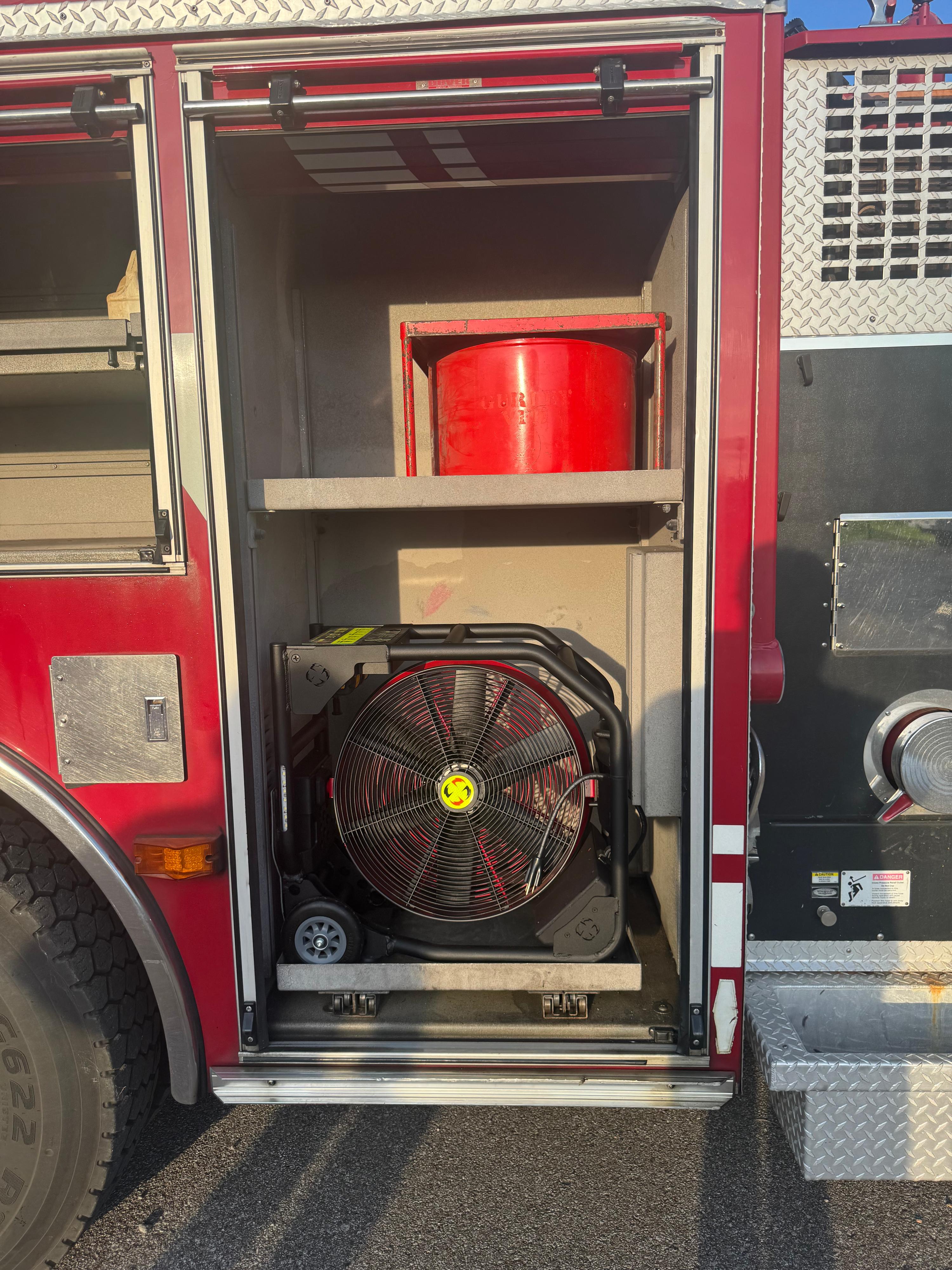 2001 Pierce Enforcer Pumper - image 18