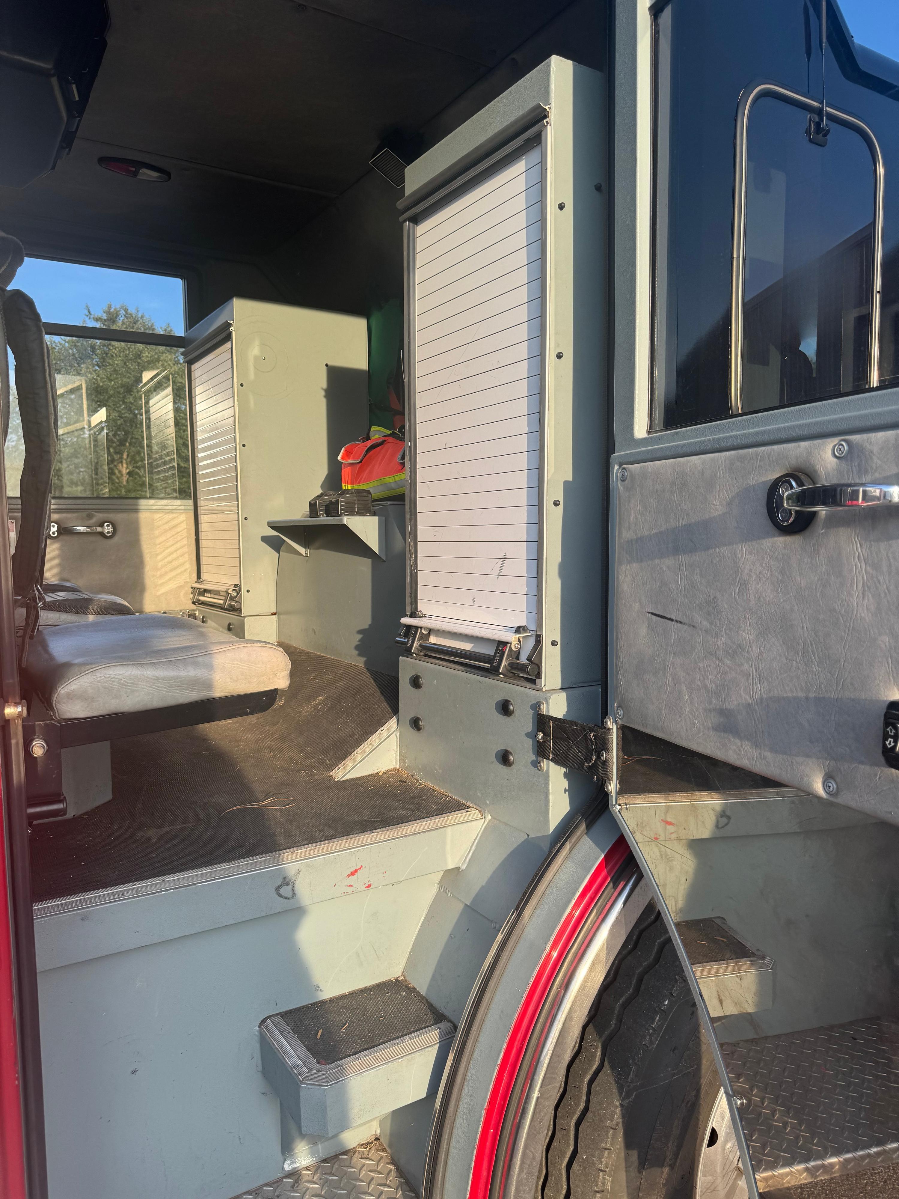 2001 Pierce Enforcer Pumper - image 20