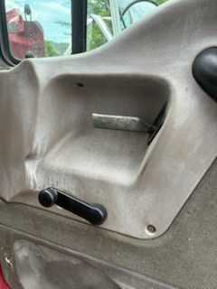 2000 Sterling Dump Truck — photo 4