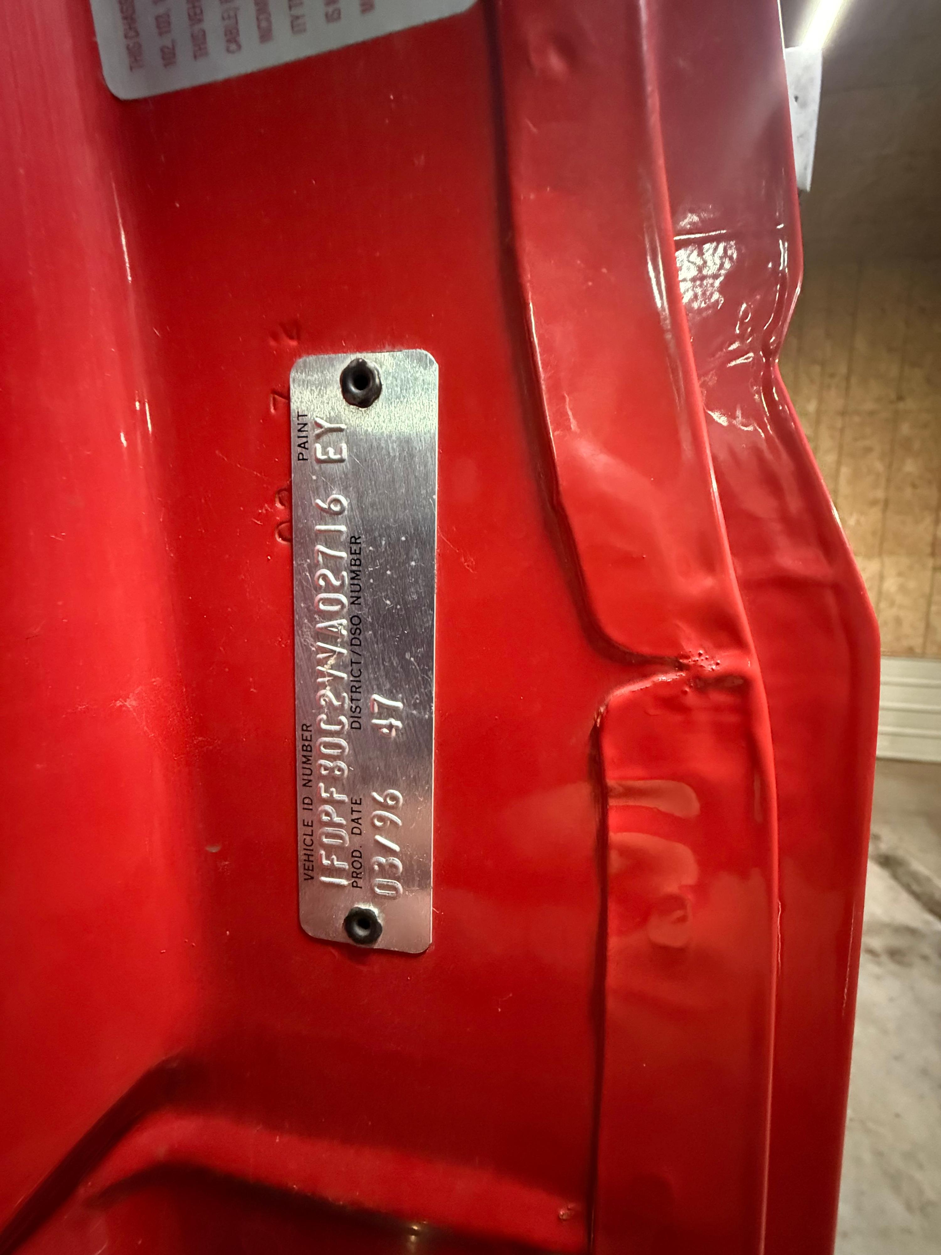 1997 E-One Ford Pumper - image 15