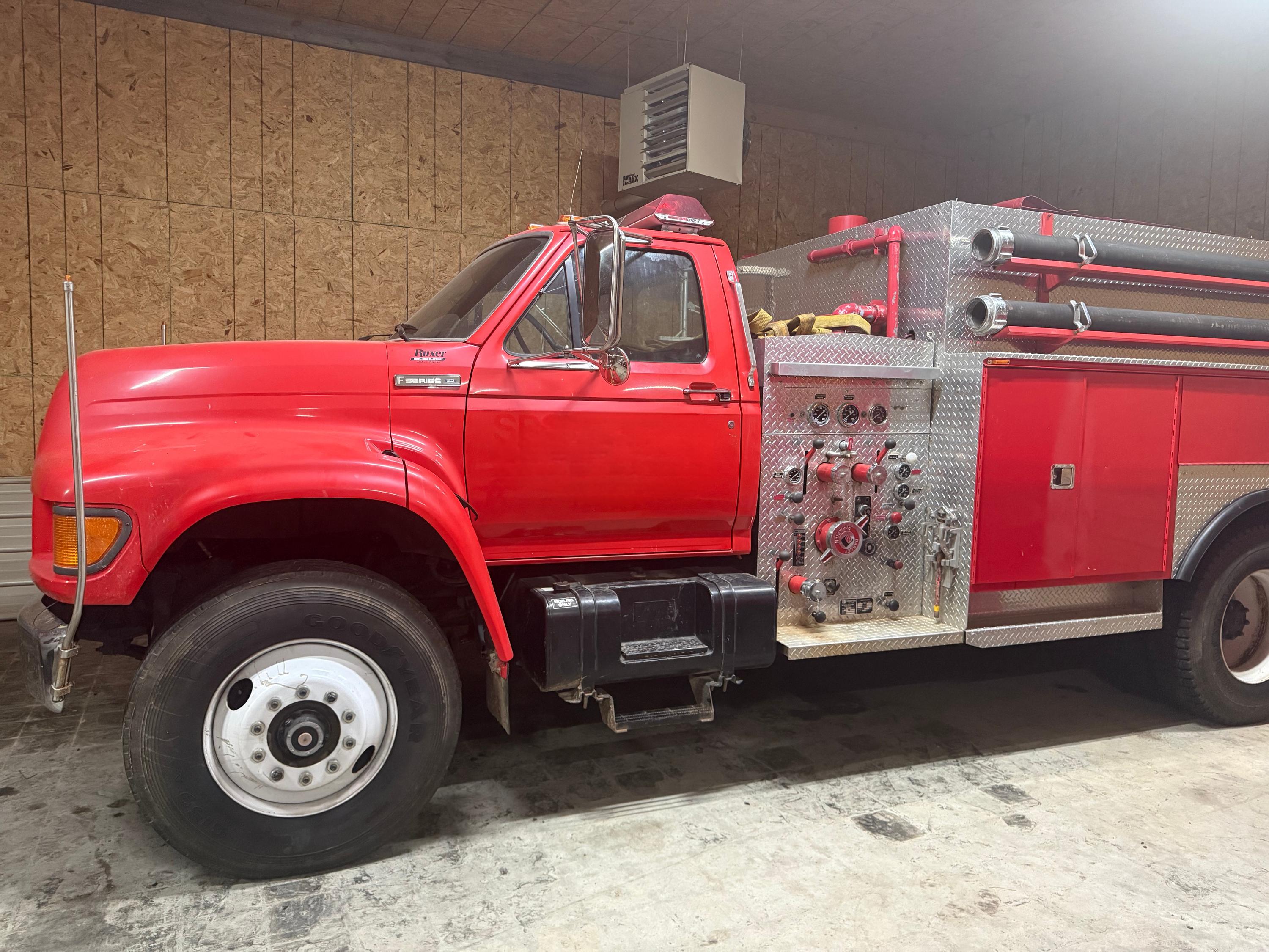 1997 E-One Ford Pumper - image 18