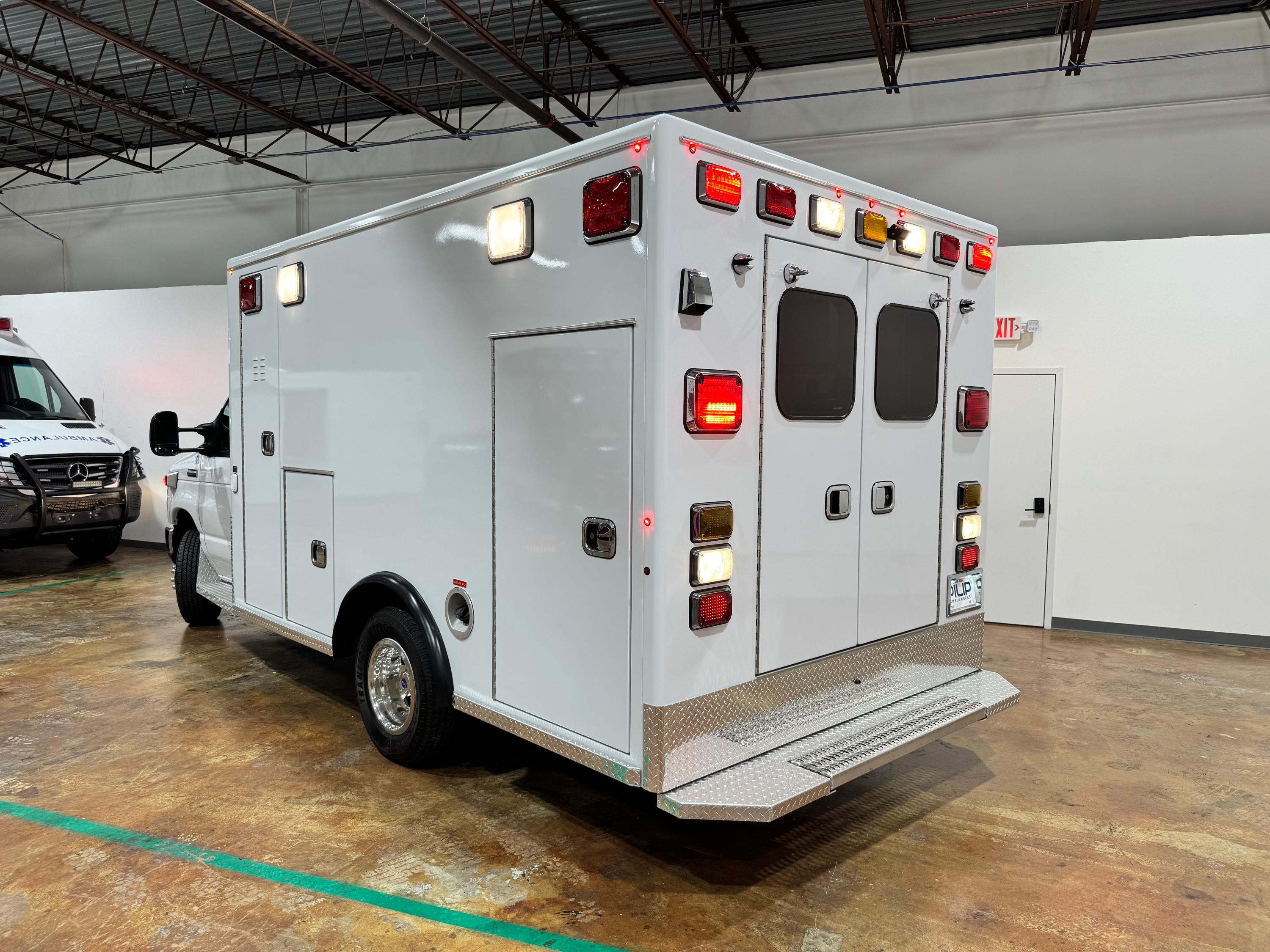 2017 Road Rescue Ford Type III Ambulance - image 50