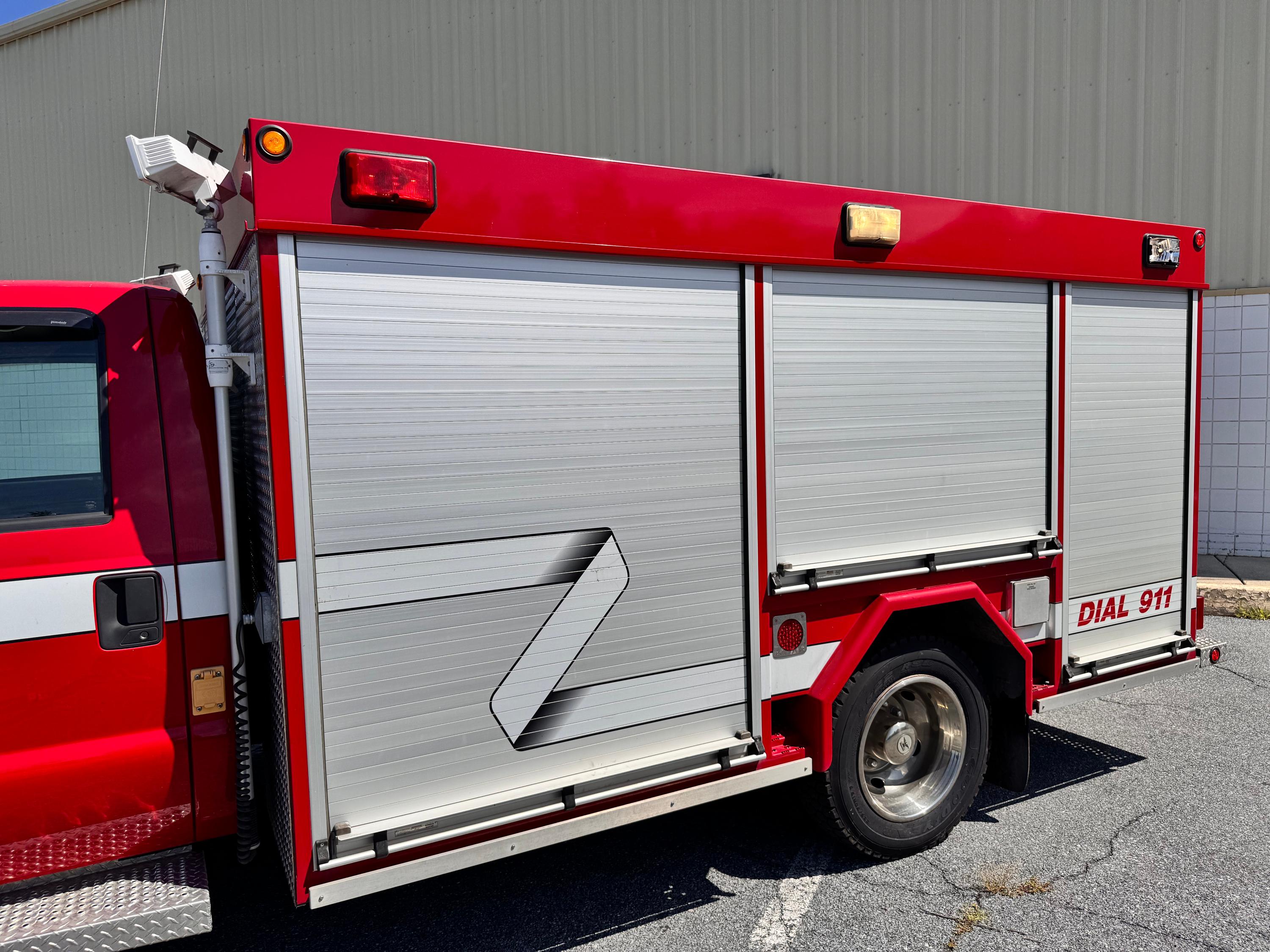 2001 Summit Ford Medium Rescue - image 10