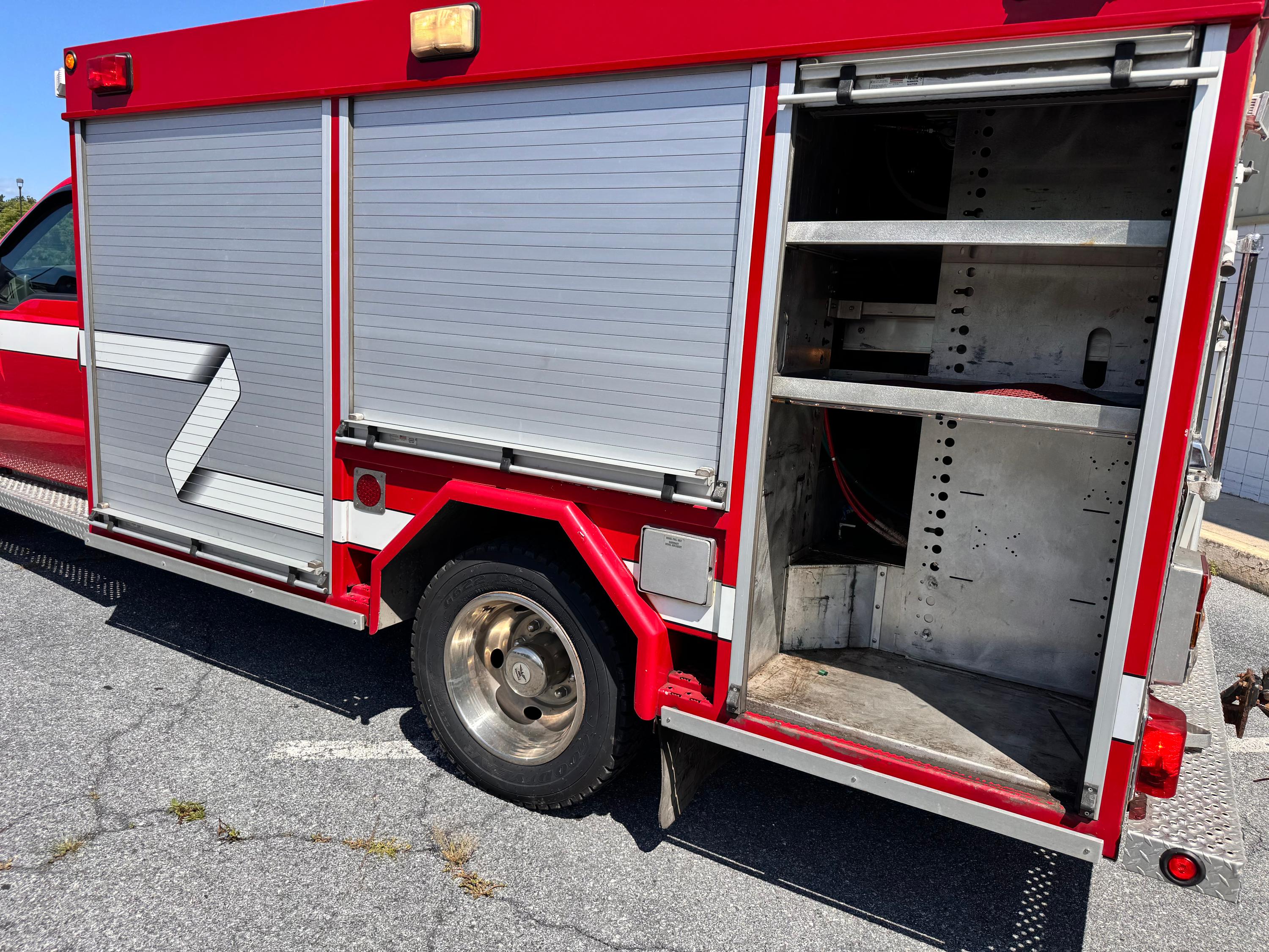 2001 Summit Ford Medium Rescue - image 15