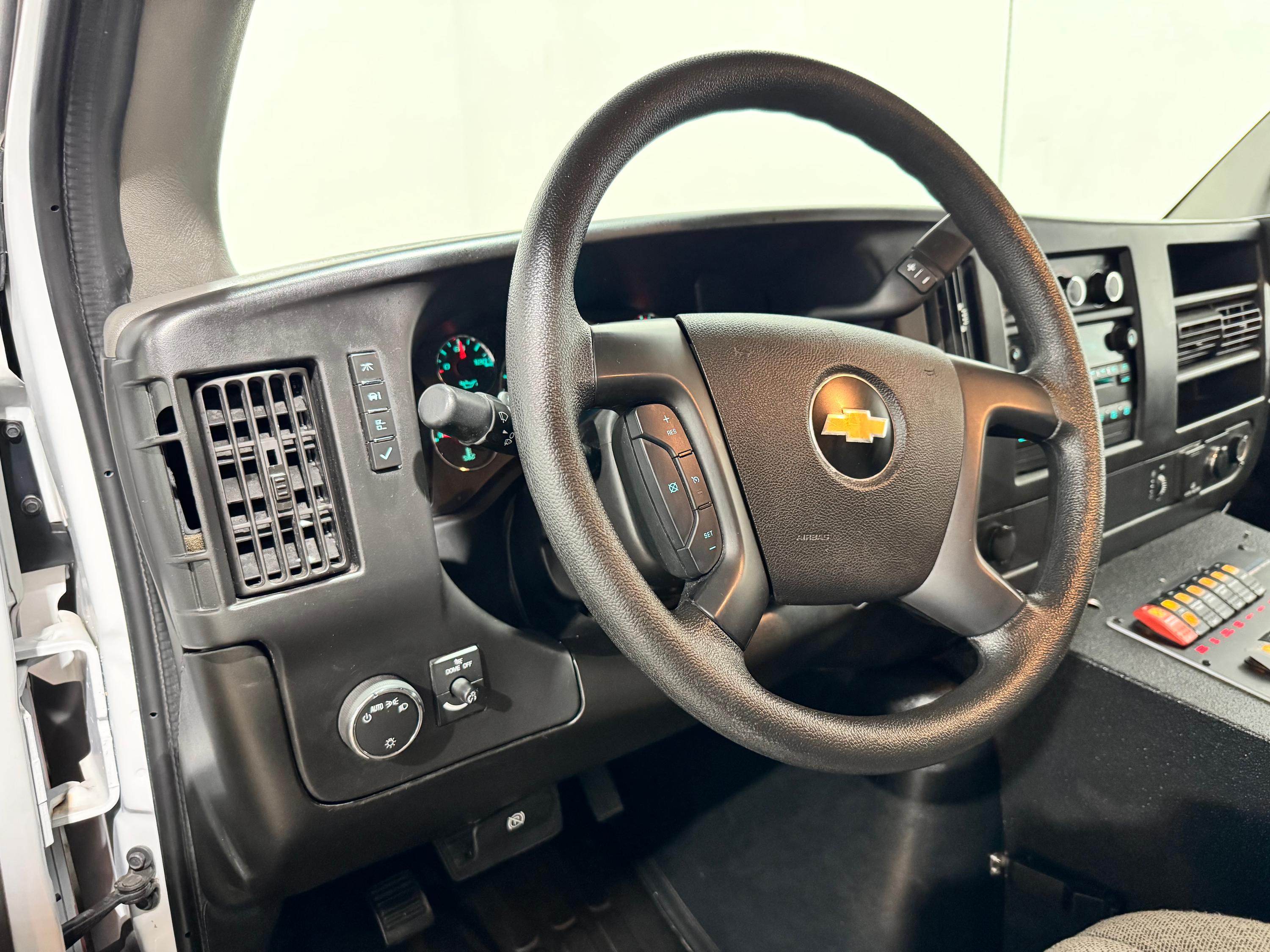 2015 Braun Chevrolet Type III Ambulance - image 34