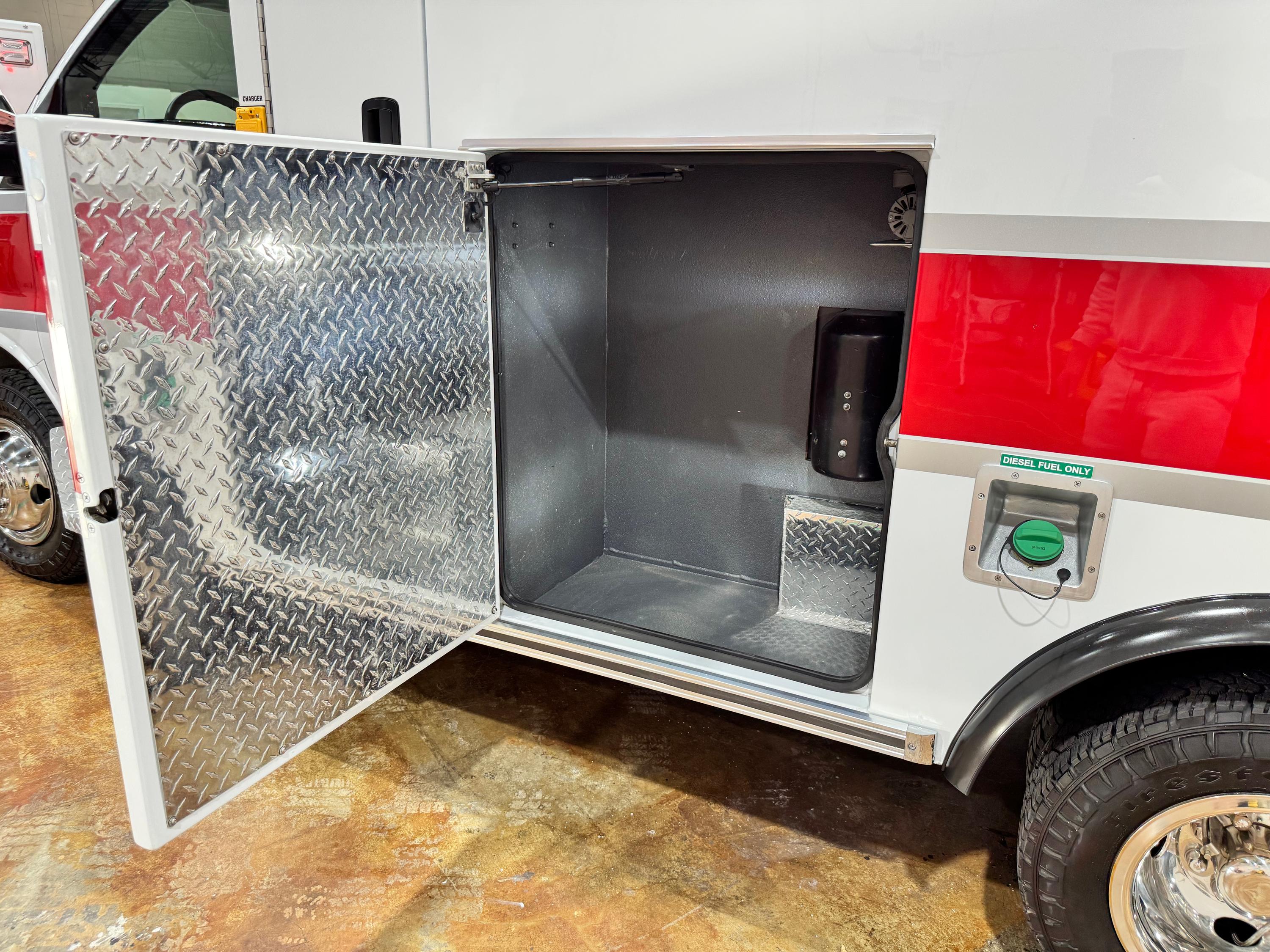 2015 Braun Chevrolet Type III Ambulance - image 8