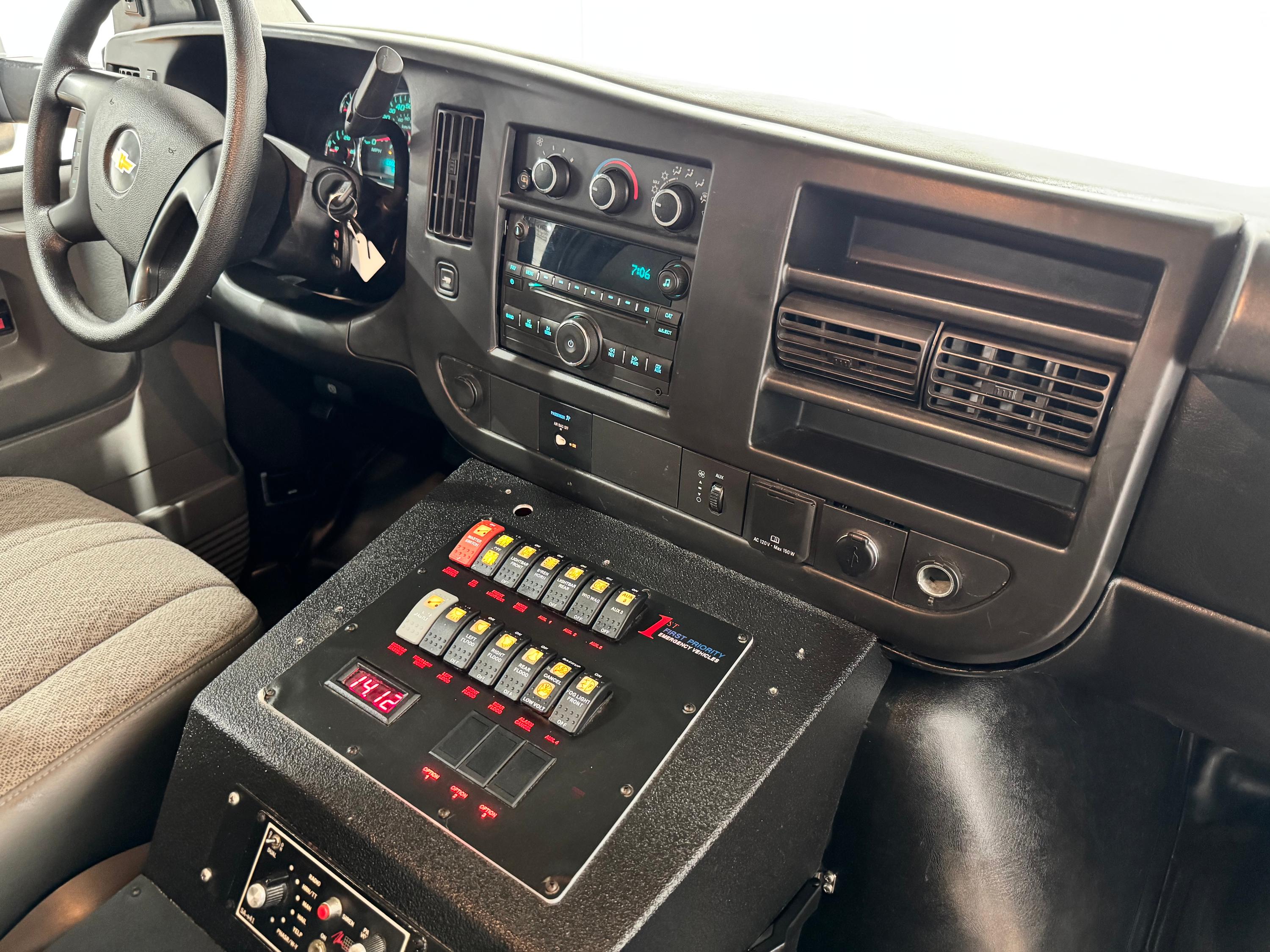 2015 Braun Chevrolet Type III Ambulance - image 30