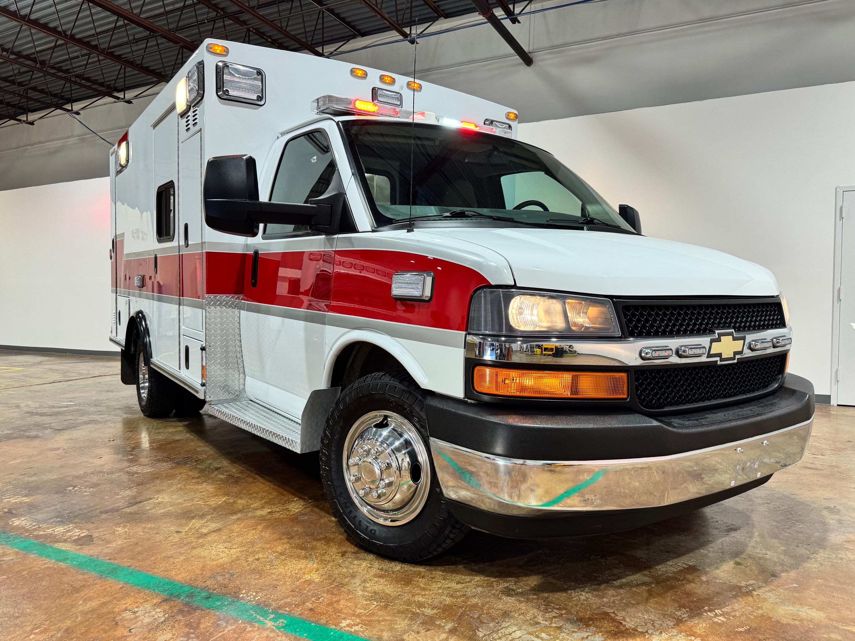 2015 Braun Chevrolet Type III Ambulance - image 75