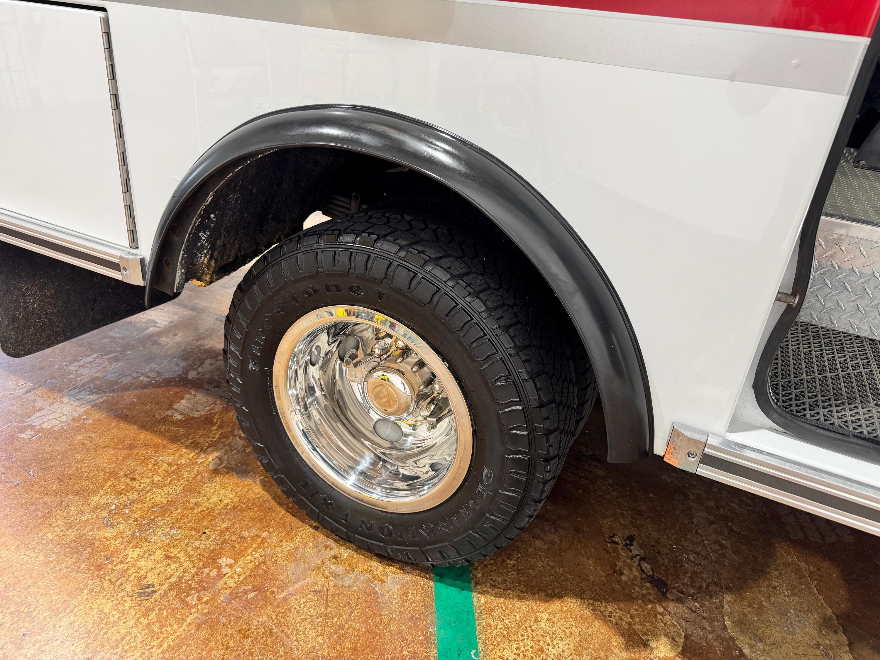 2015 Braun Chevrolet Type III Ambulance - image 18