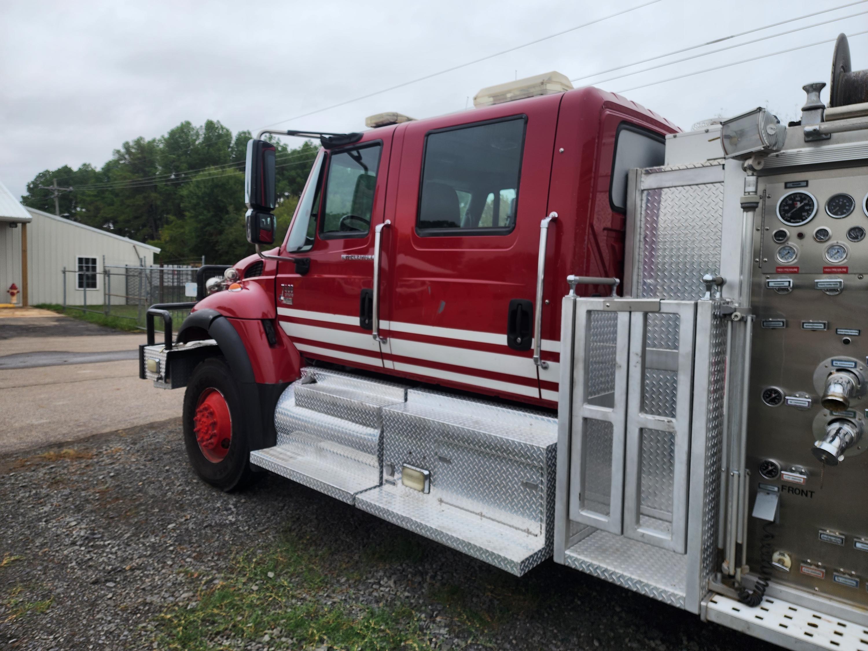 2007 International 7400 4x4 Pumper - image 42