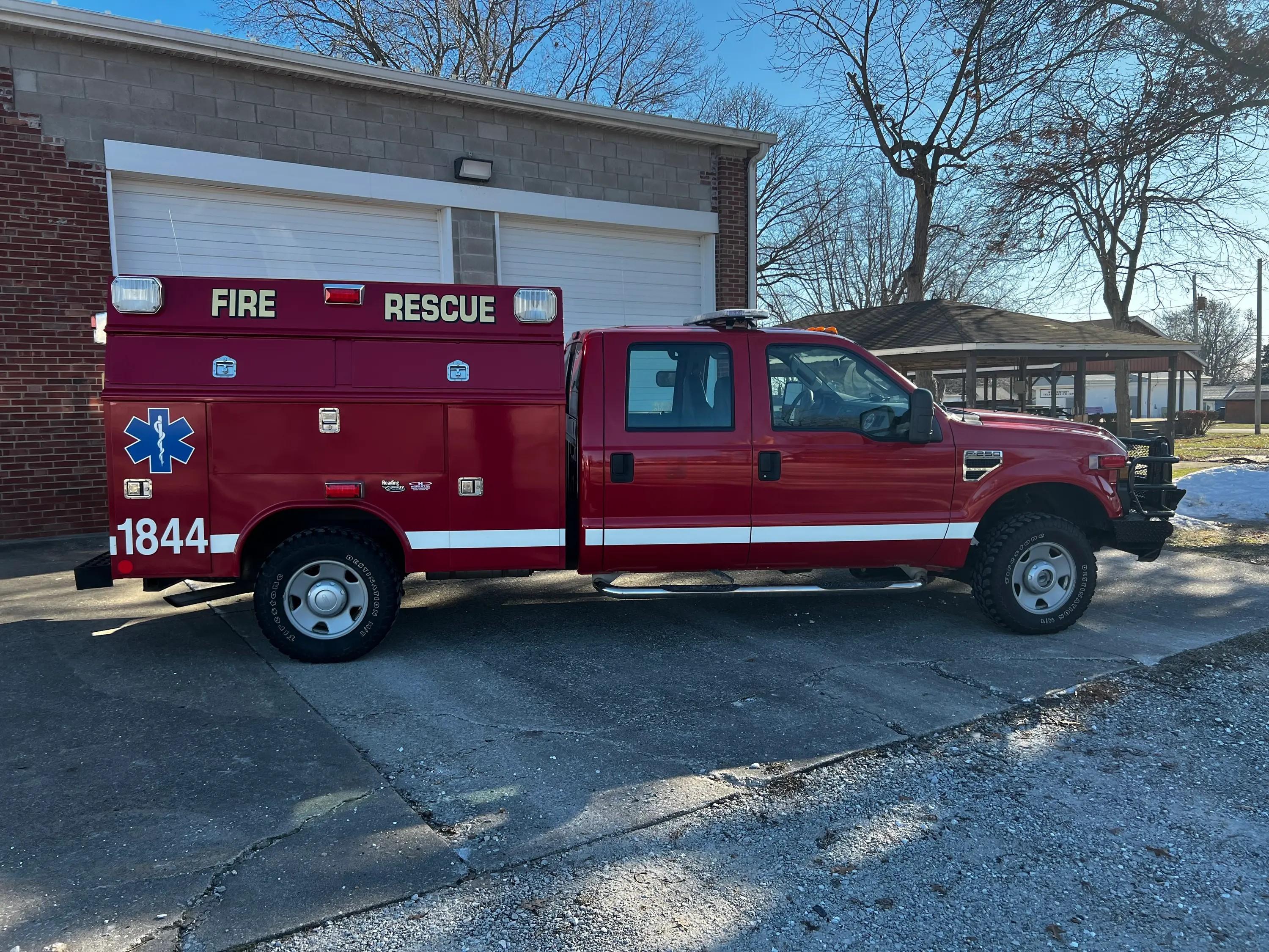 2008 Ford Light Rescue - image 5