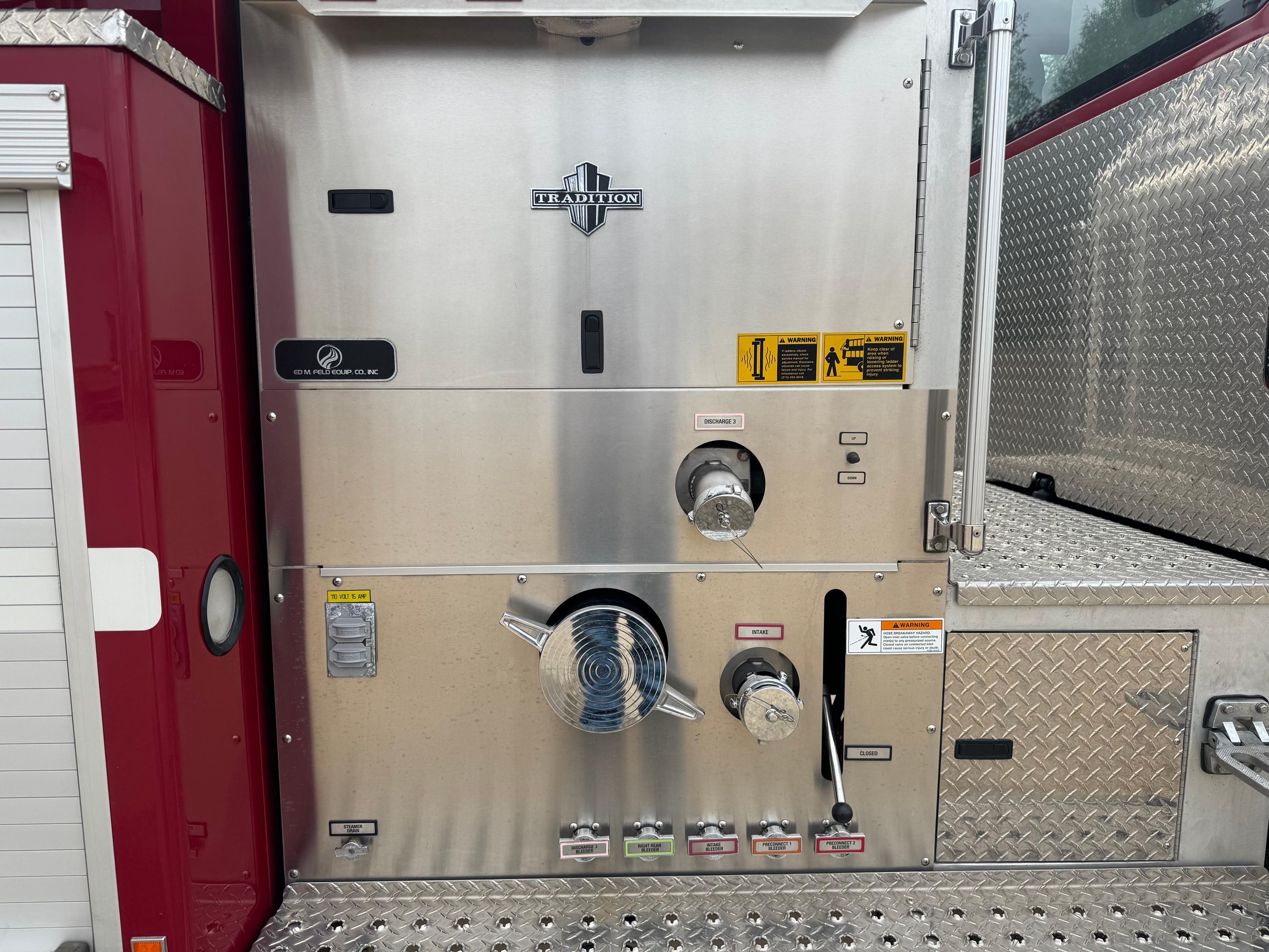 2007 E-One/International Engine - image 19