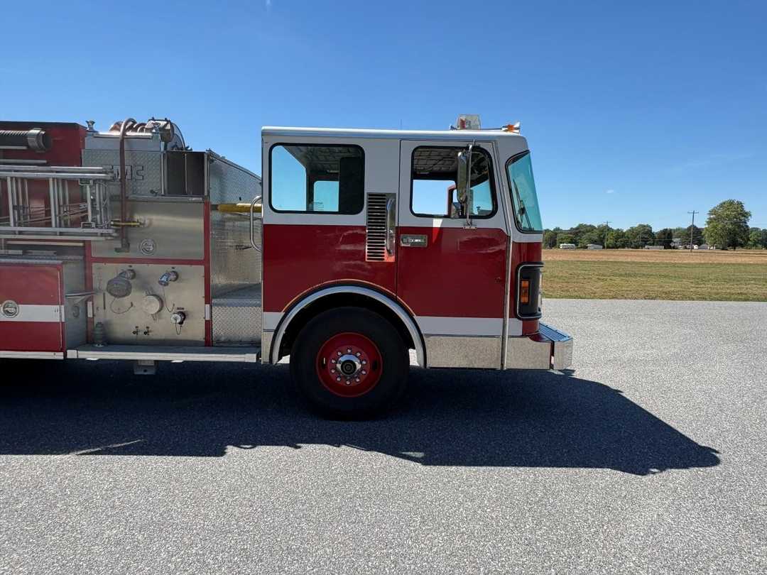 1989 FMC Spartan Pumper