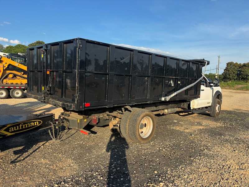 2025 Ford F600 Dump Truck — photo 4