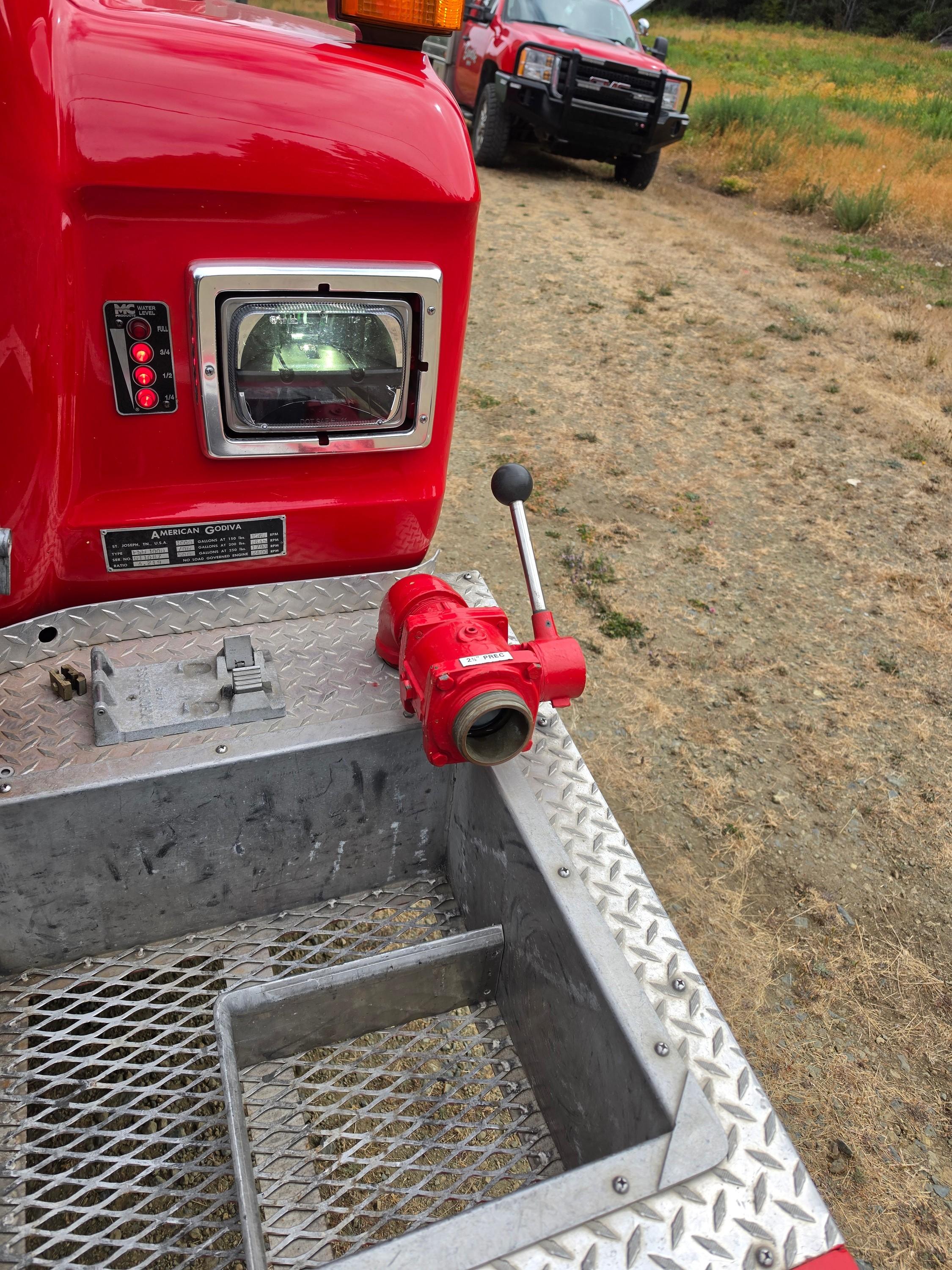 1989 Ford Pumper - image 10