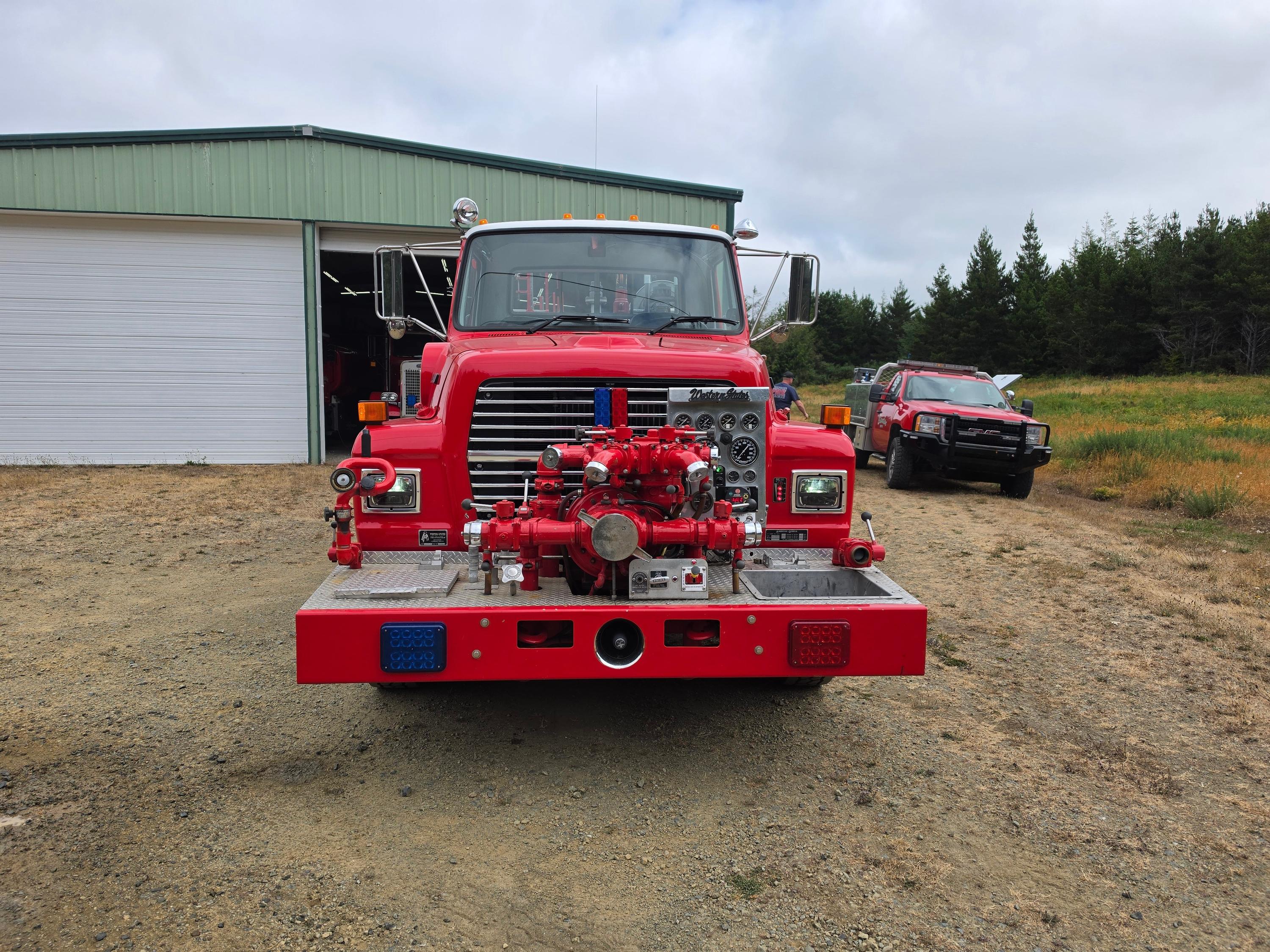 1989 Ford Pumper - image 7