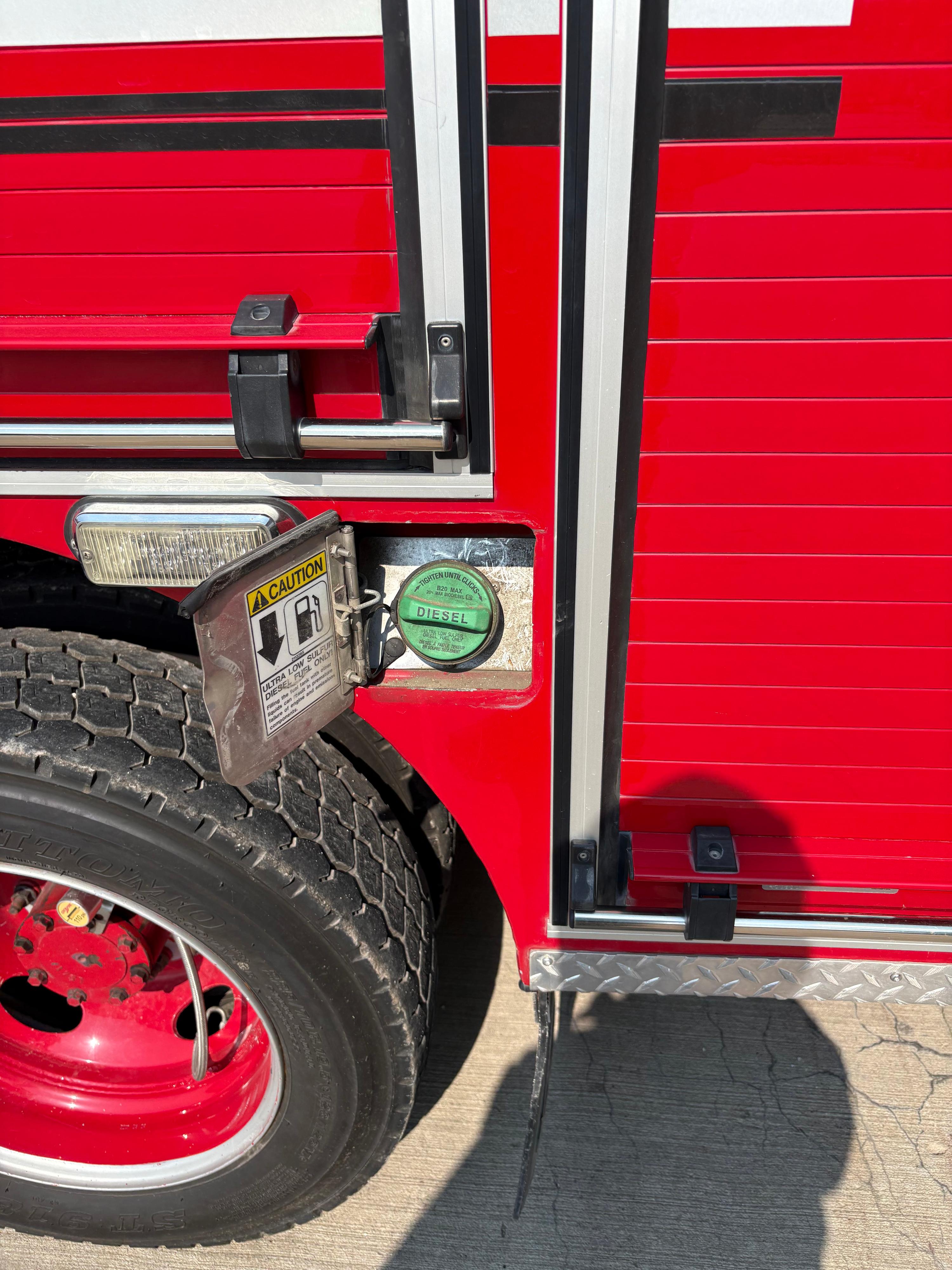 2011 Pierce Ford 4x4 Mini Pumper - image 21