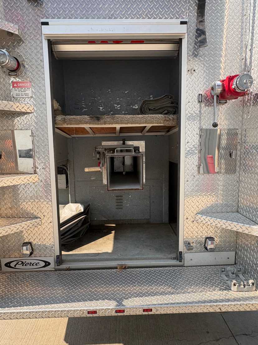 2001 Pierce Kenworth Pumper Tanker — photo 8