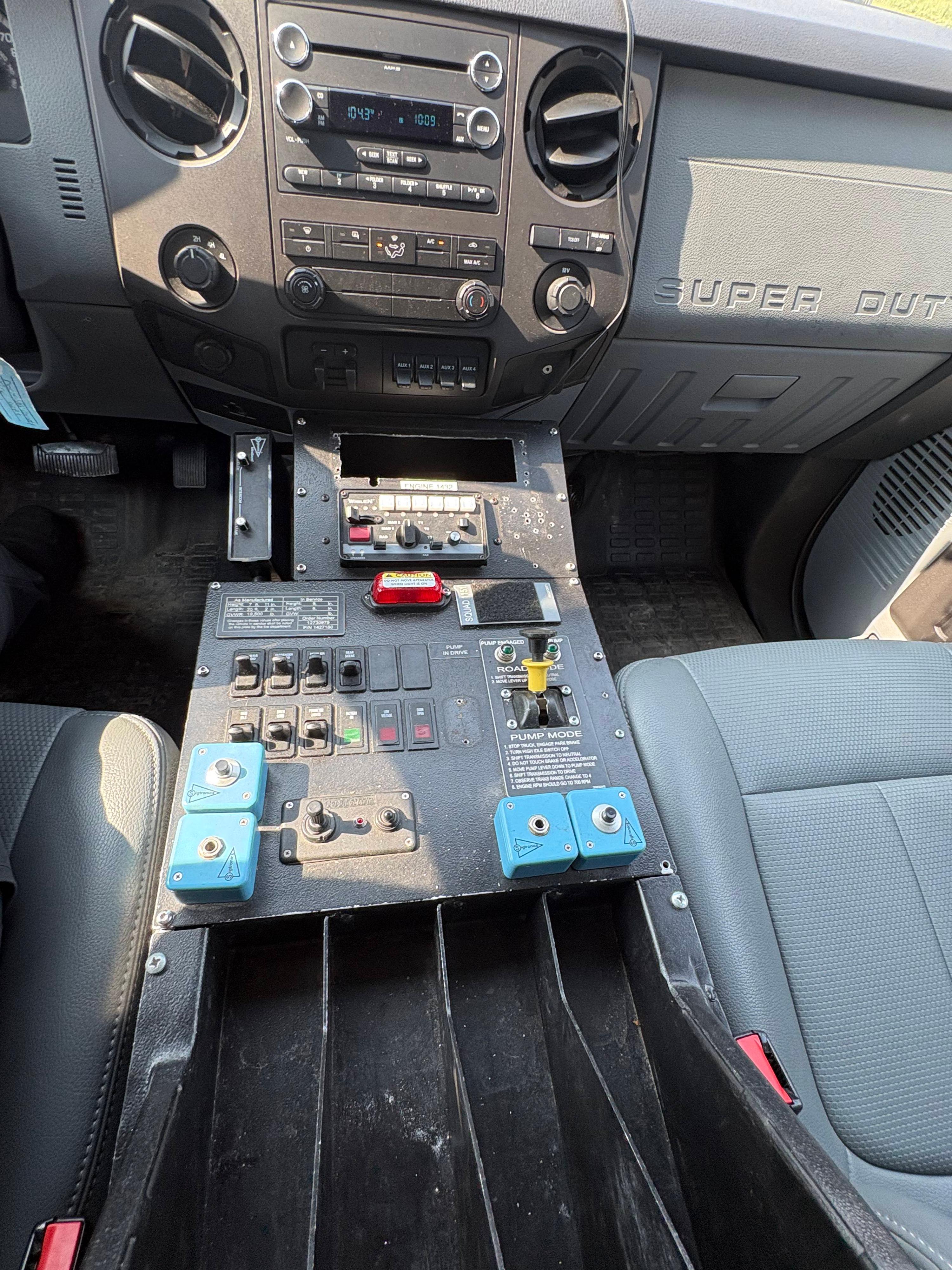 2011 Pierce Ford 4x4 Mini Pumper - image 25