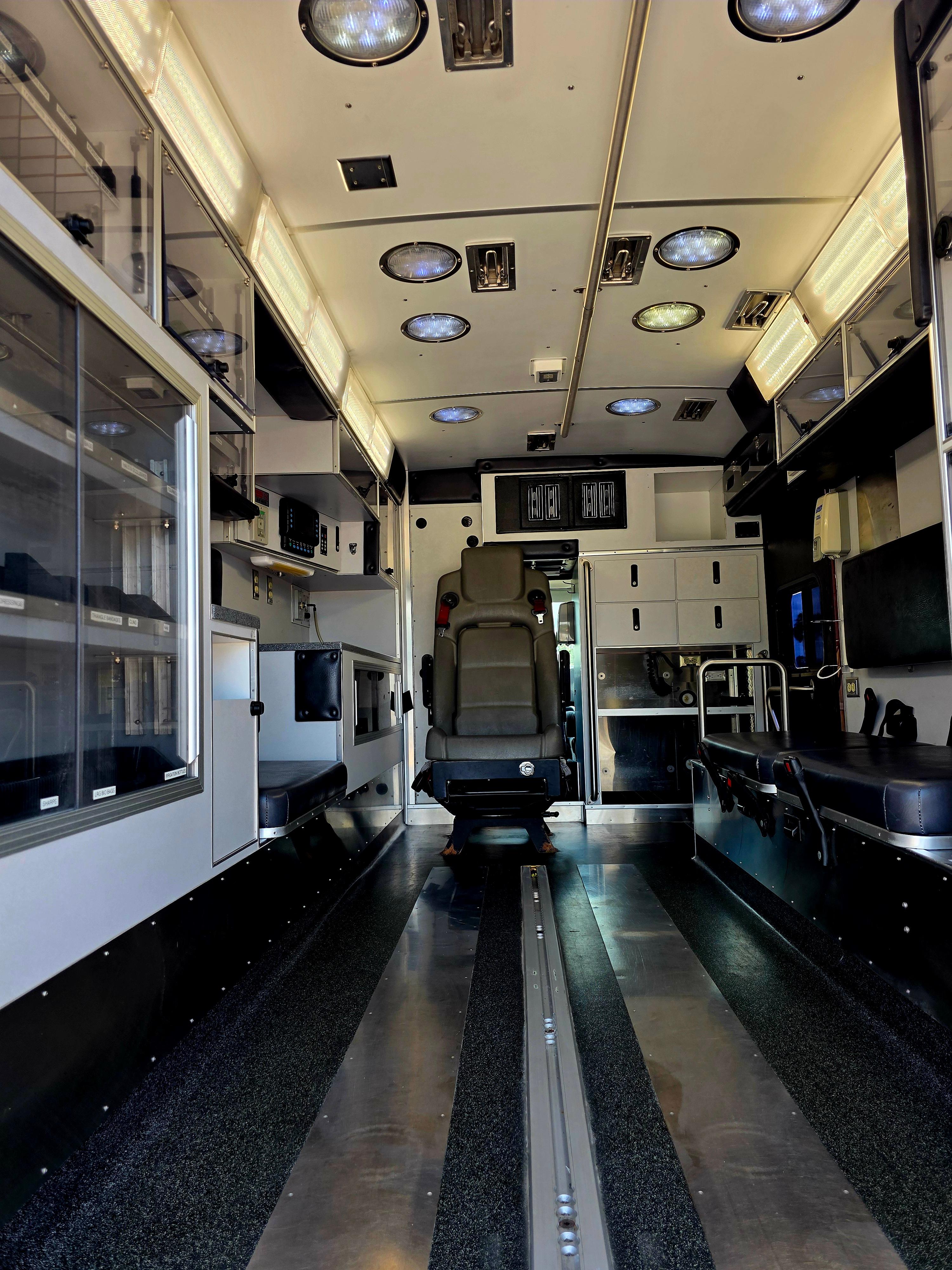 2016 Braun Ford Type III Ambulance - image 13