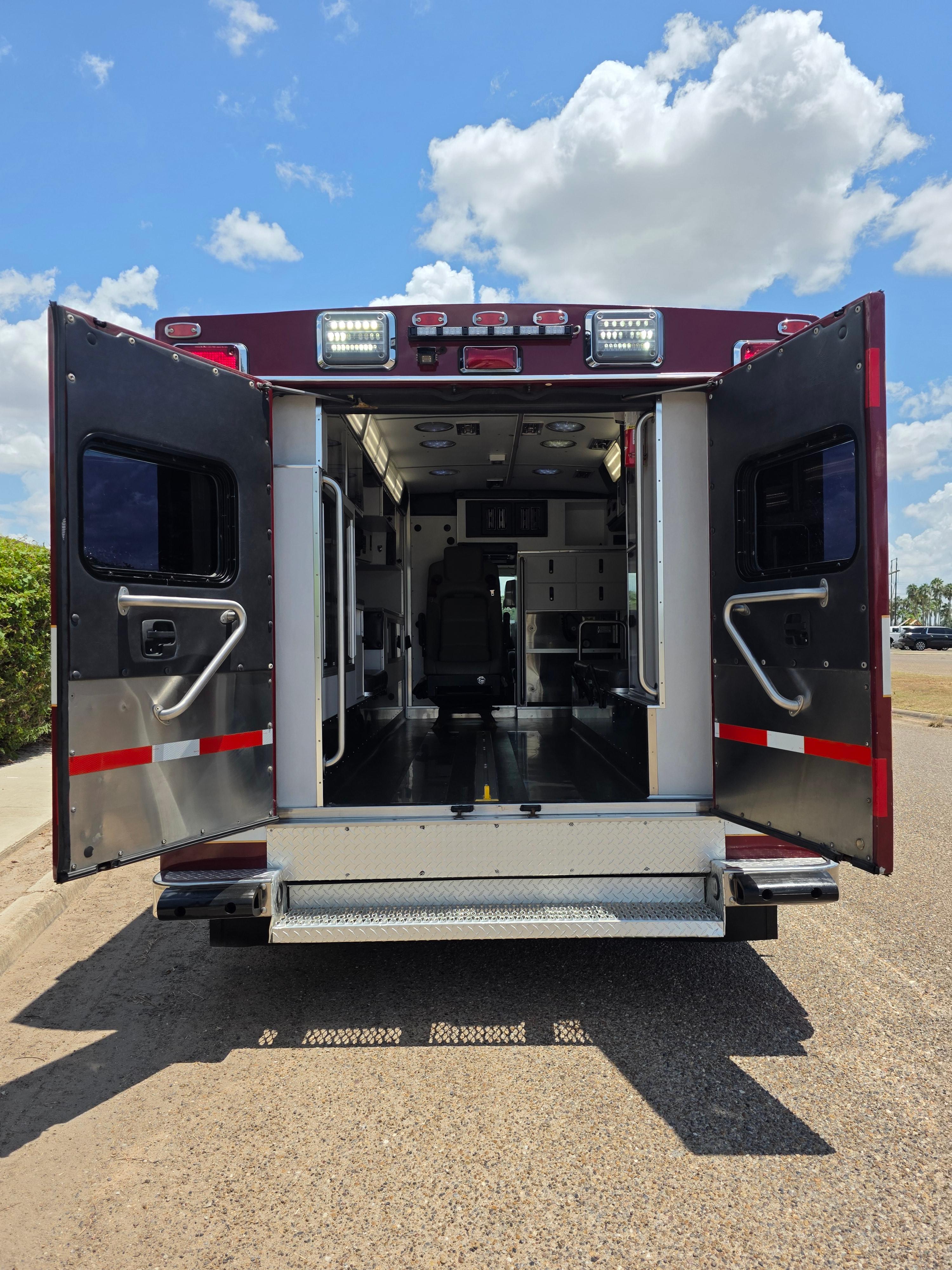 2016 Braun Ford Type III Ambulance - image 12