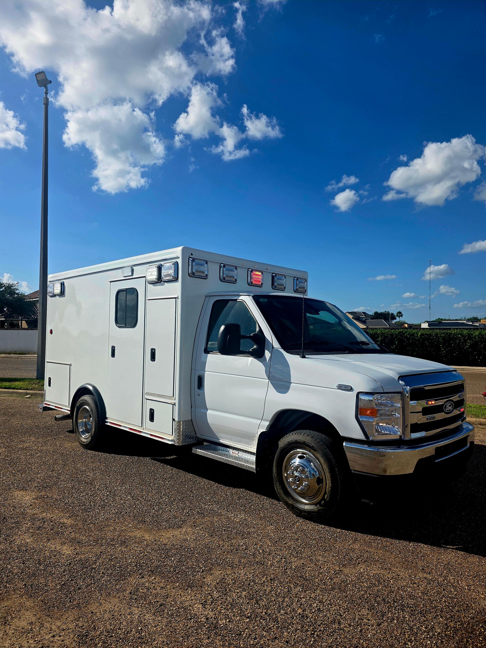2027 McCoy Miller Ford Type III Ambulance - image 5