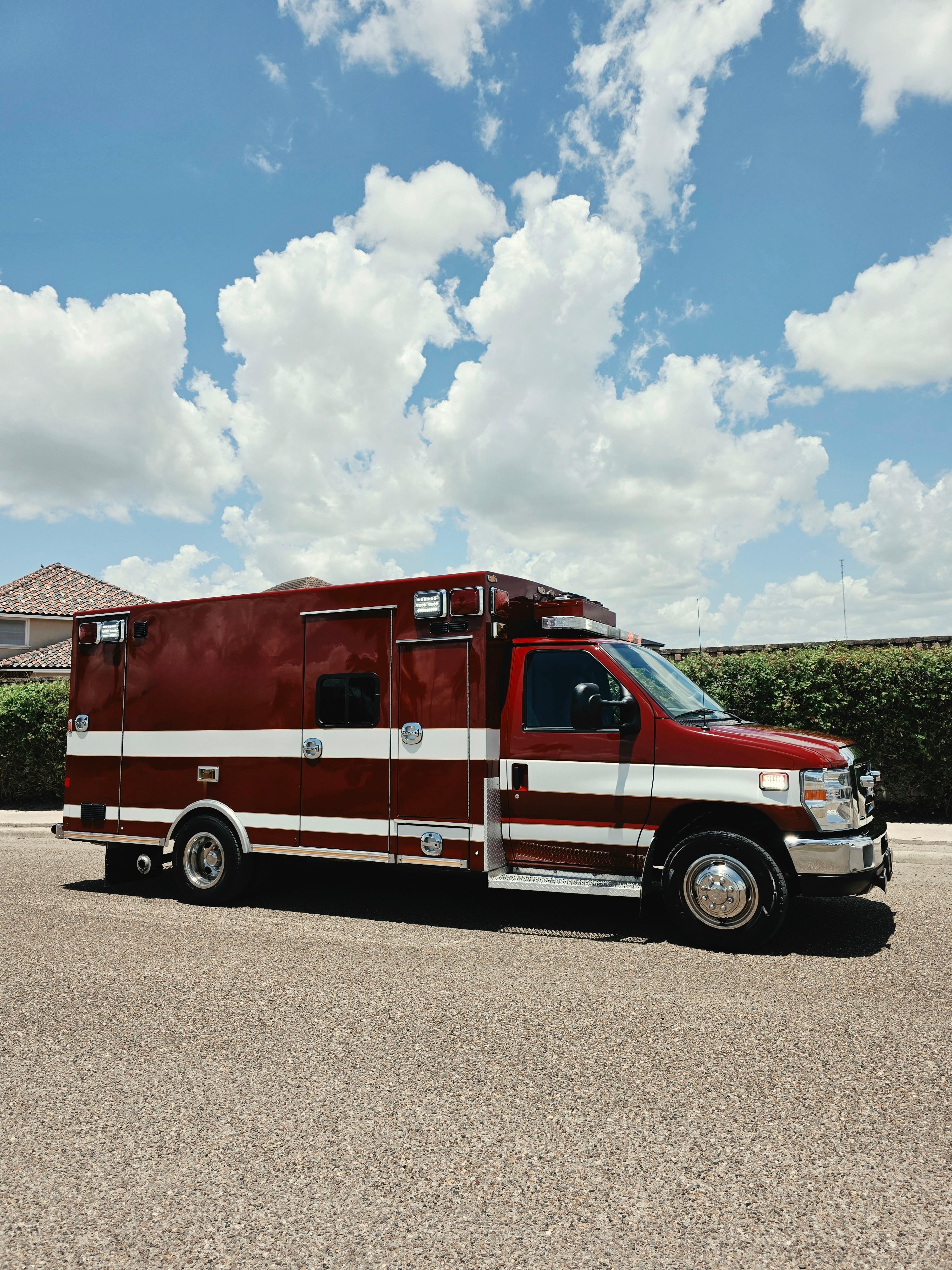 2016 Braun Ford Type III Ambulance - image 7