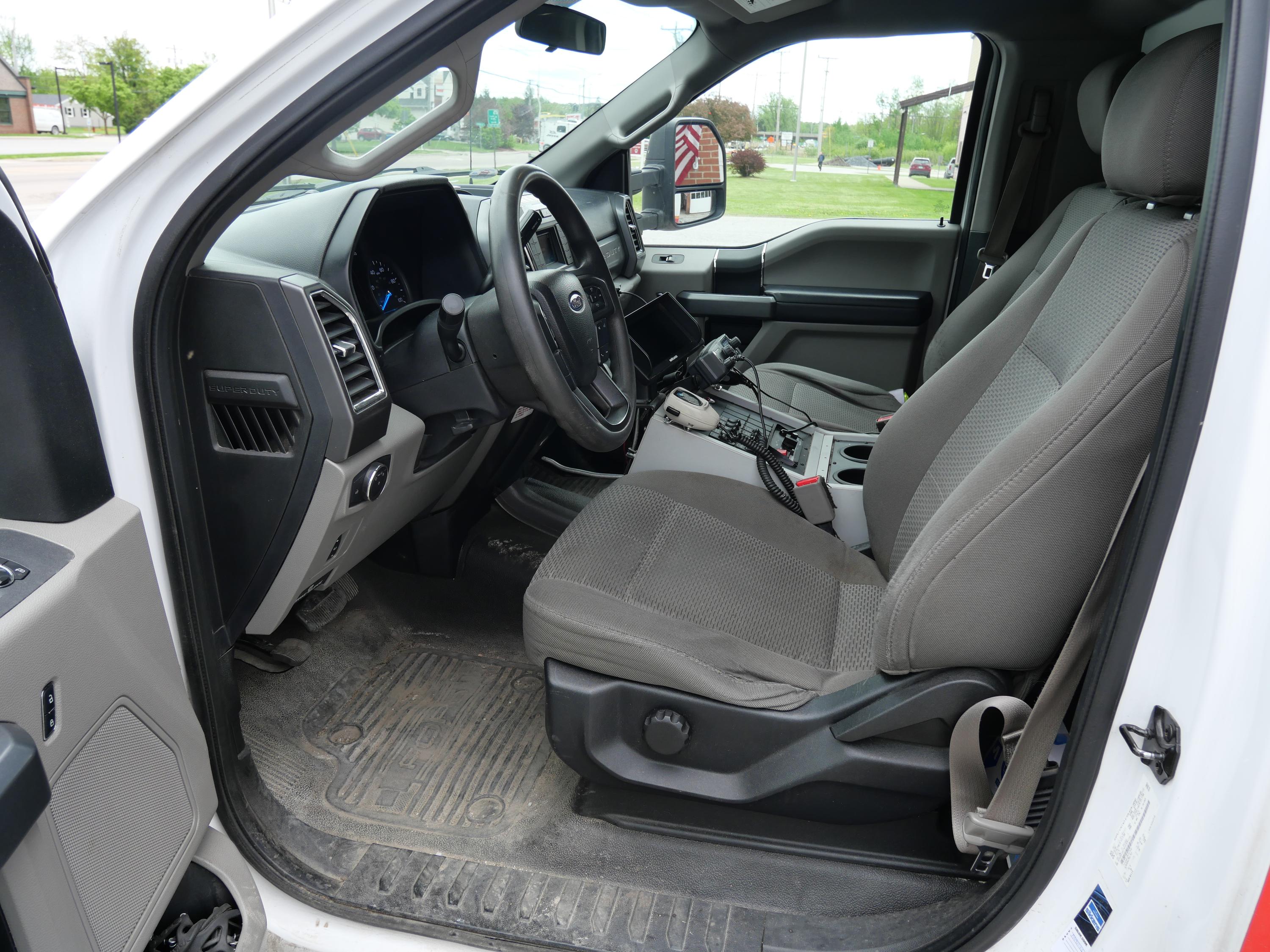 2017 Wheeled Coach 4x4 Ford F-350 Type I - image 21