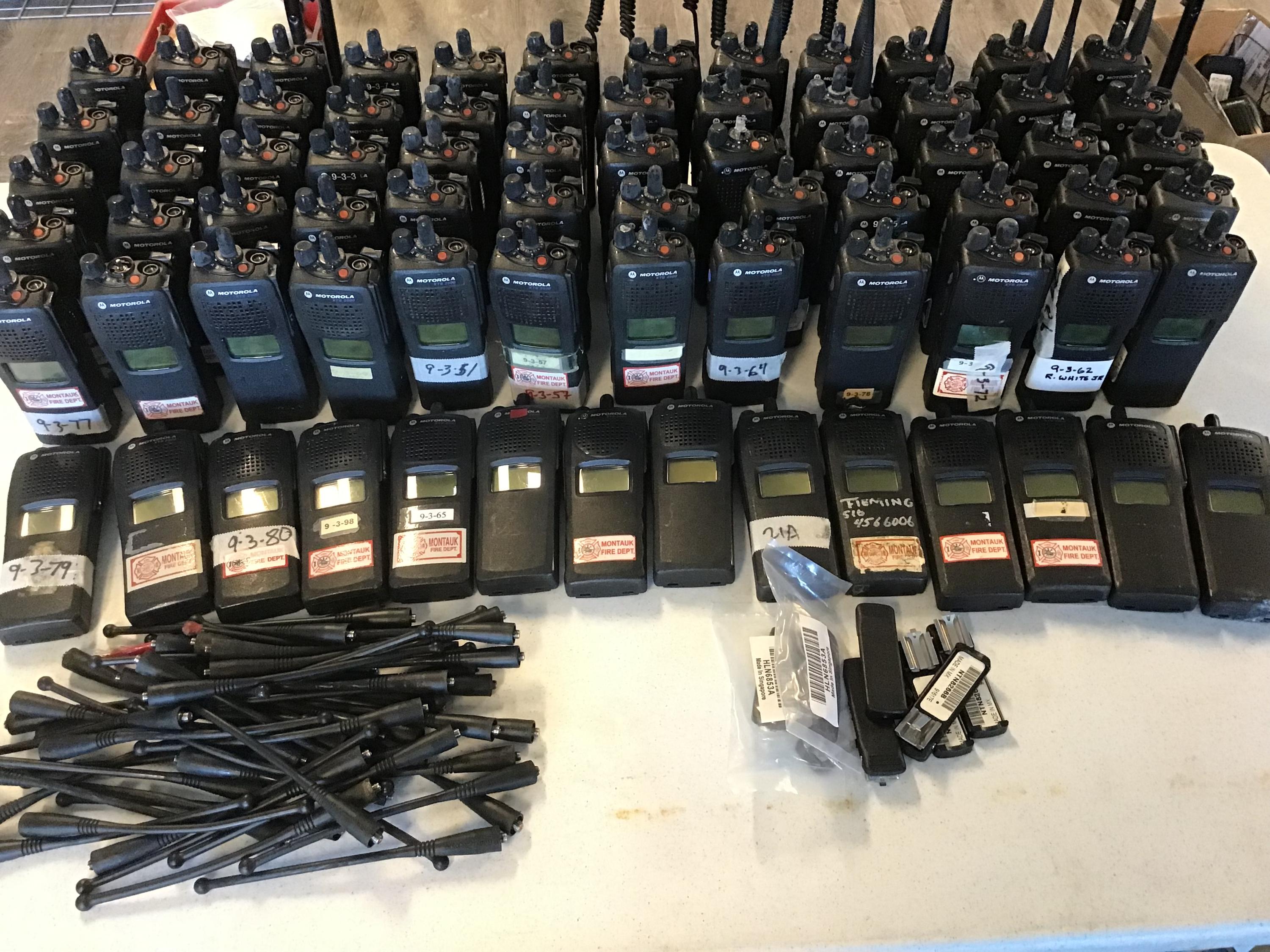 MOTOROLA HAND HELD RADIOS MODEL XTS-2500 - image 1