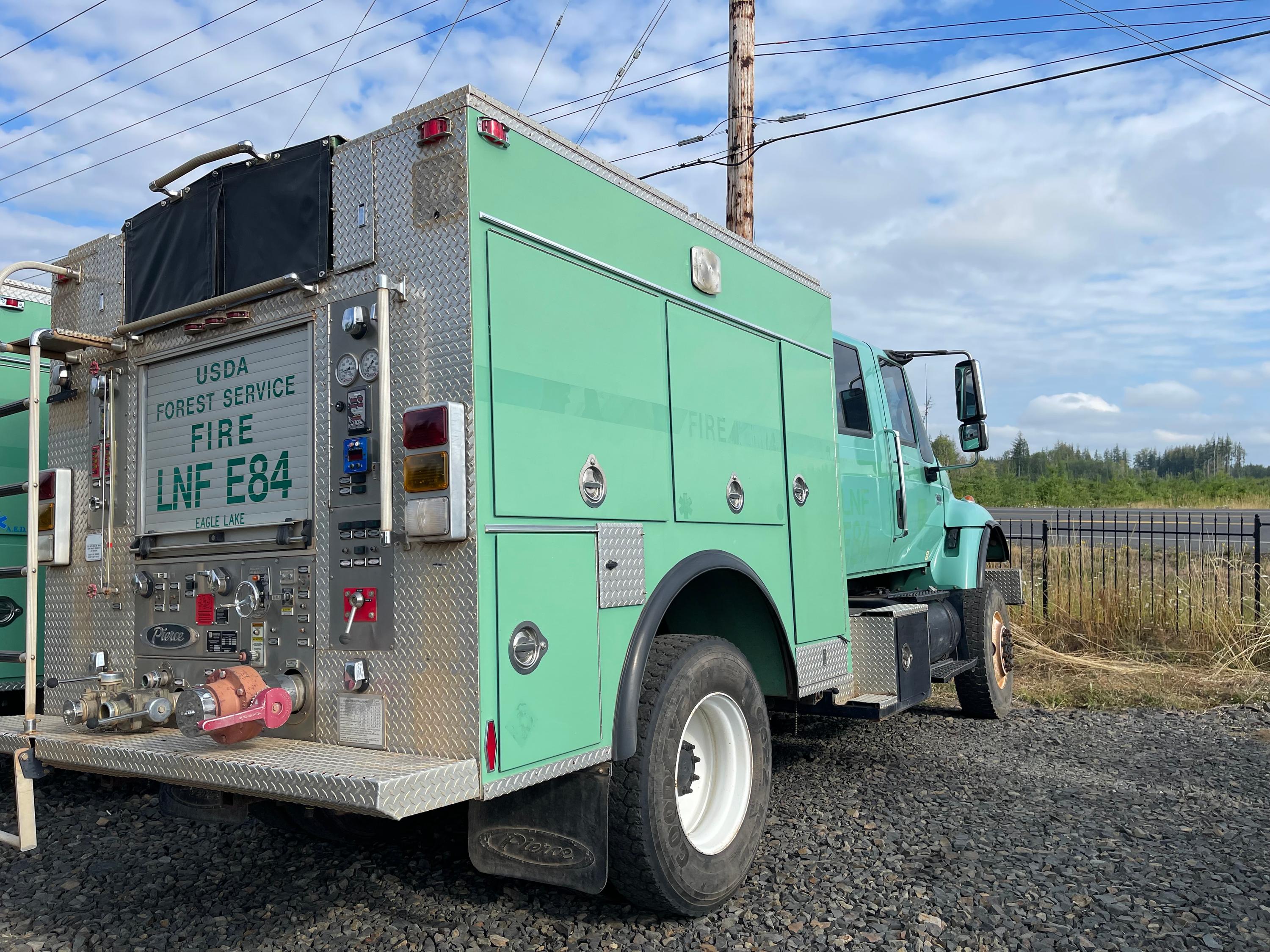 2003 International 7400 Wildland 4X4 (2 Available)  - image 13