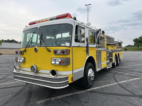 1988 SUTPHEN 95 FT AERIAL PLATFORM
