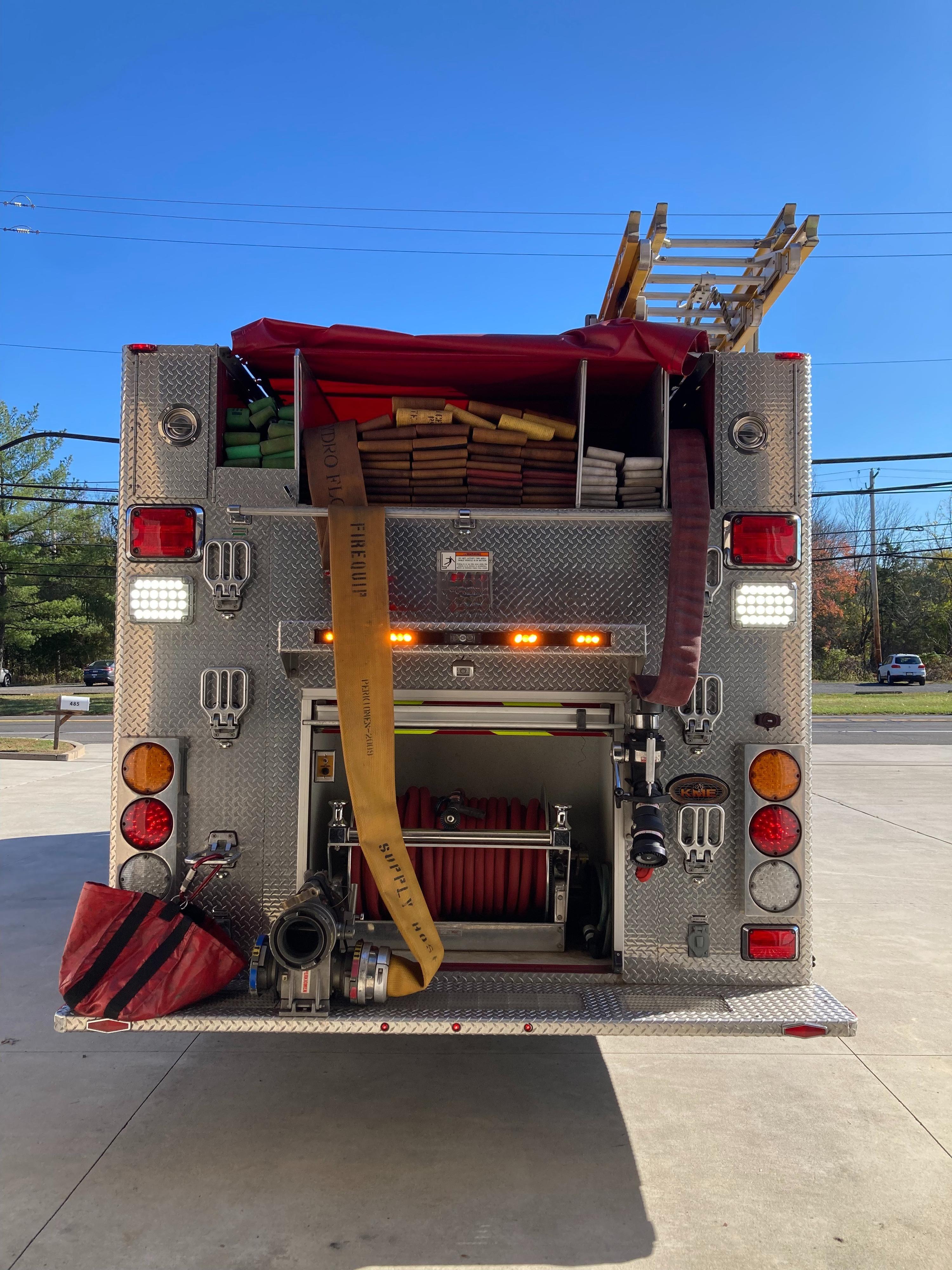 2009 KME Predator Pumper - image 13