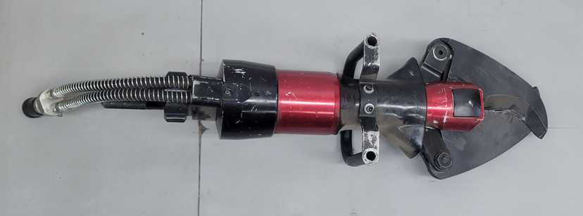 TNT Rescue BFC-320 Hydraulic Cutting Tool (m9) — photo 3