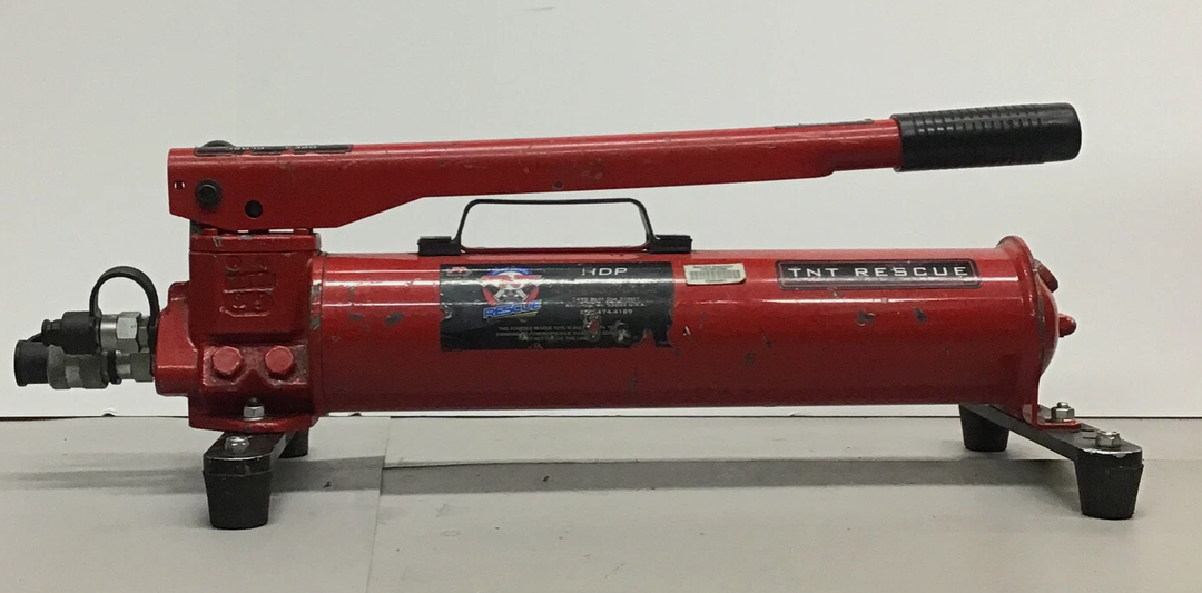 TNT Rescue HDP Portable Hydraulic Hand Pump (m8)
